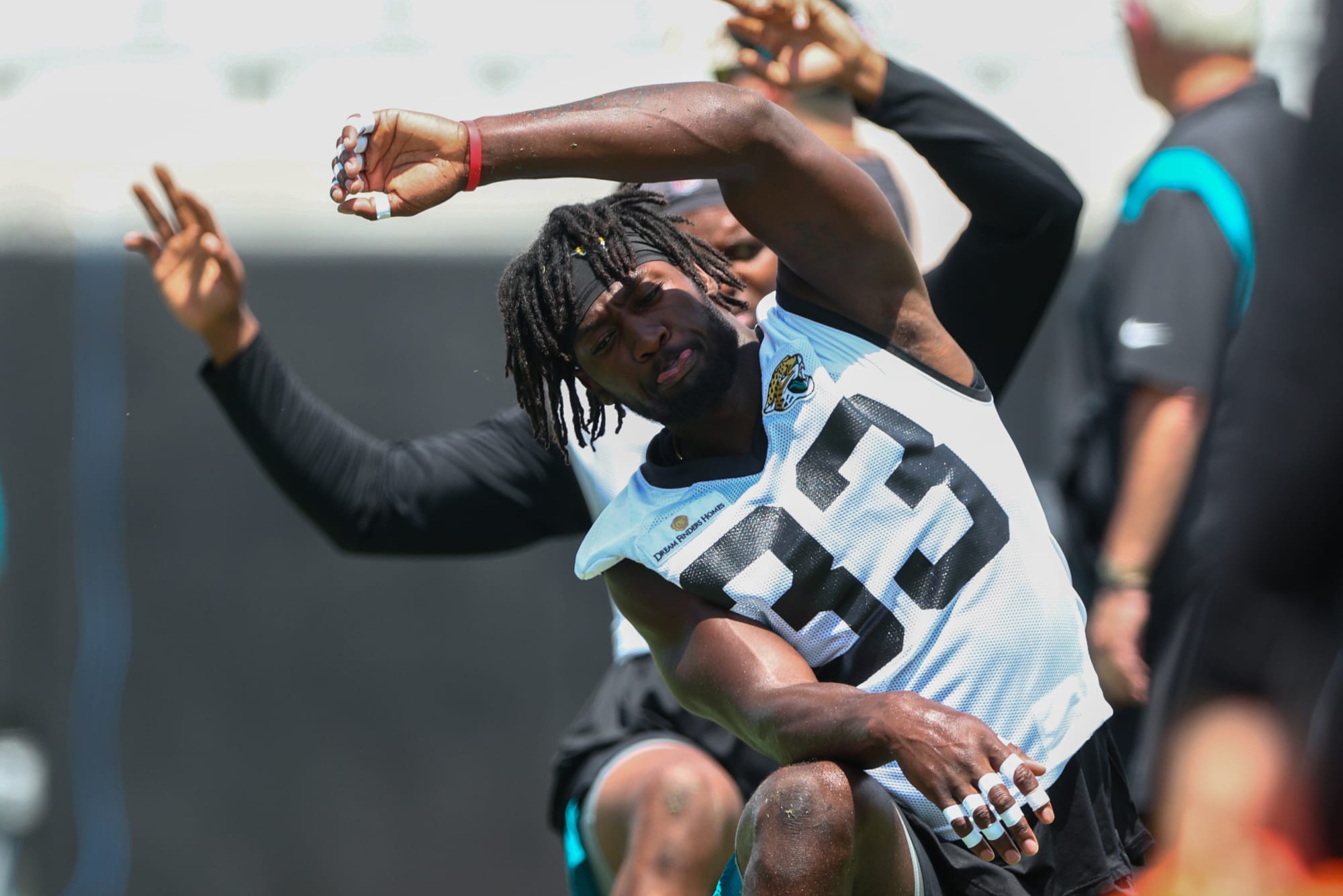 Jaguars revamped LB corps earns low spot in PFF ranking - Black and Teal