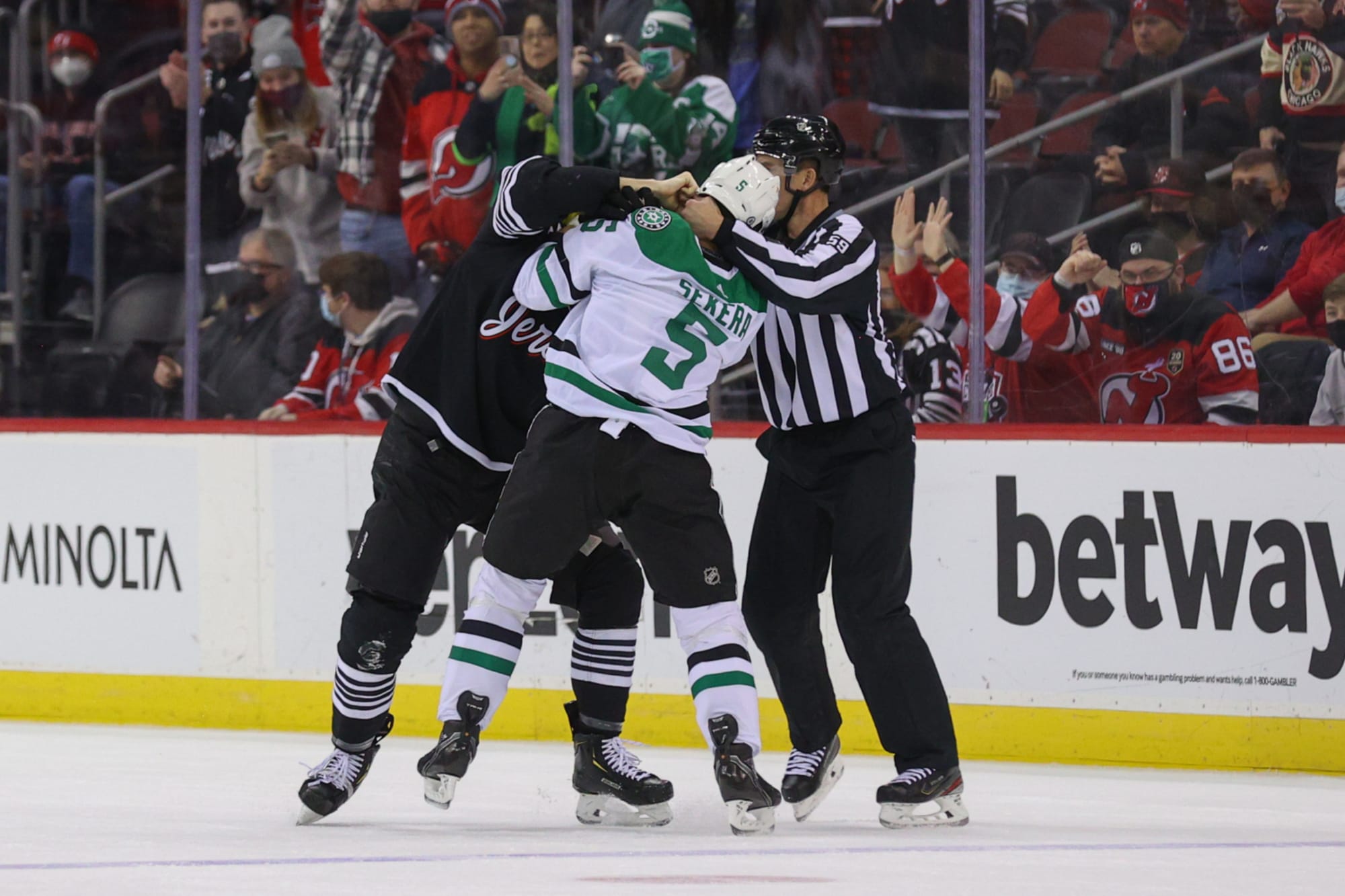 Dallas Stars enter the Devil's Den as they take on the New Jersey