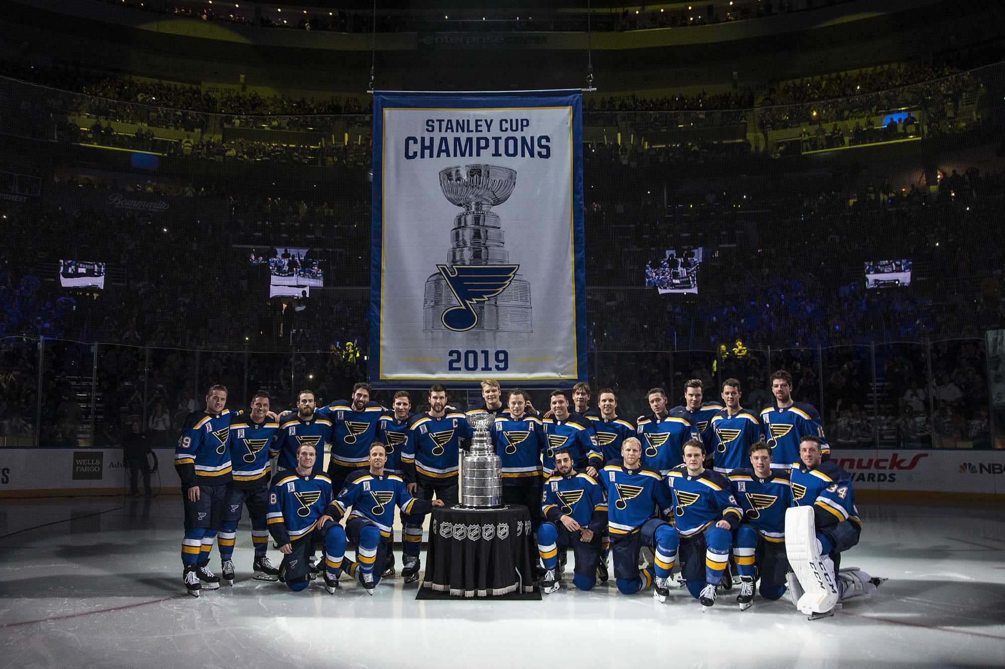 St. Louis Blues had fantastic reactions to seeing Stanley Cup rings for  first time