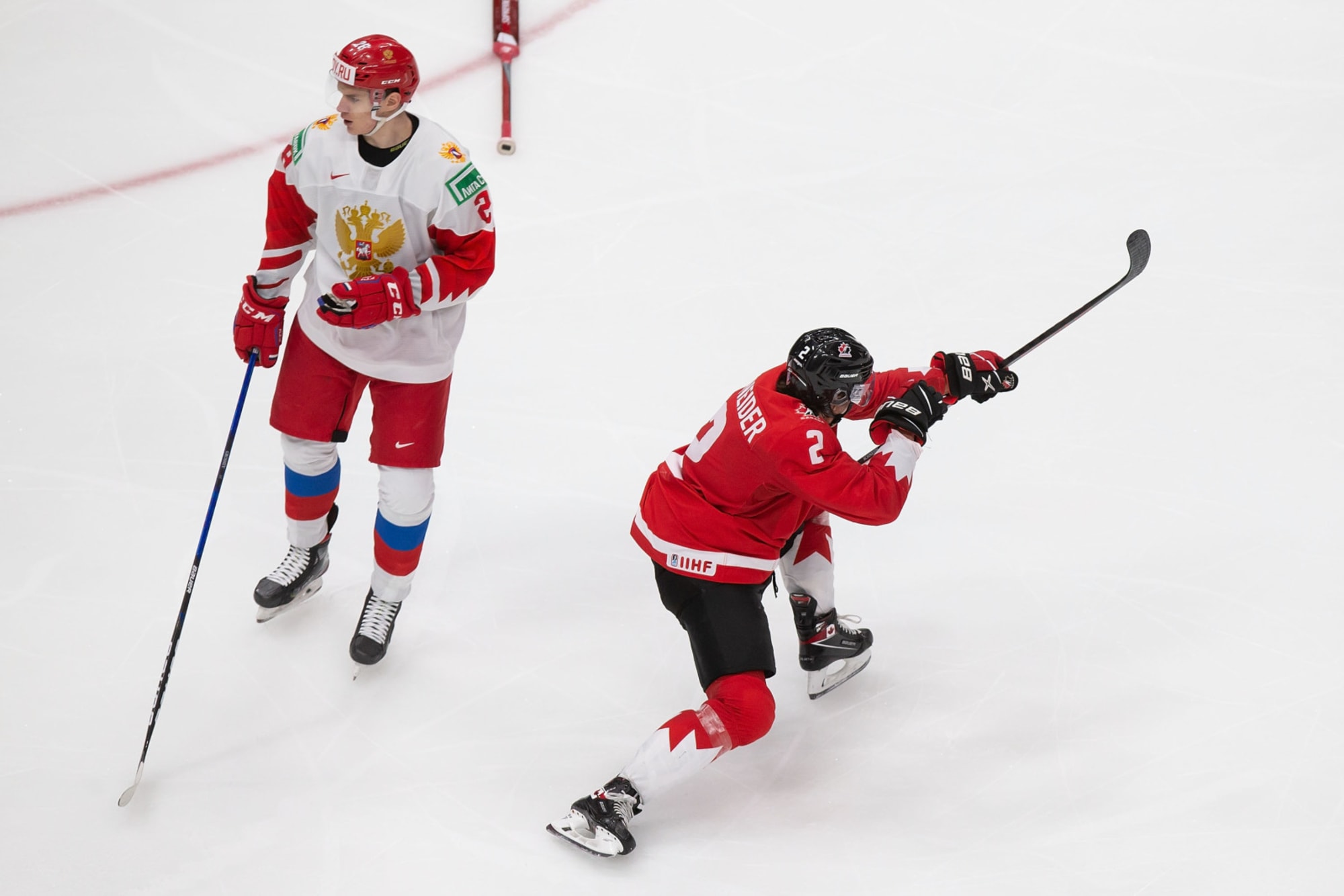 Canada reaches gold-medal game with win over Russia at world juniors