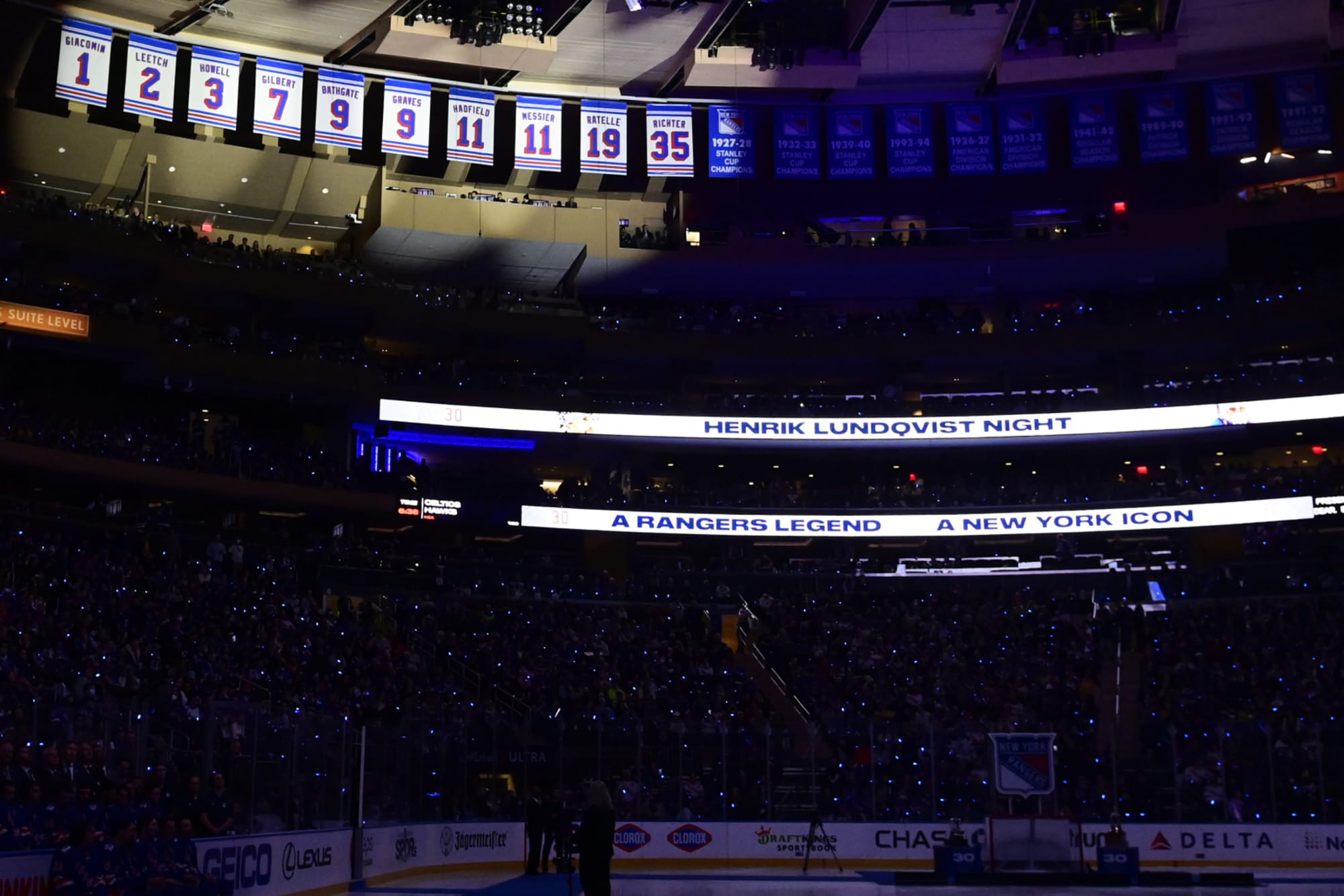 A New York Rangers Ring of Honor along with retired numbers?