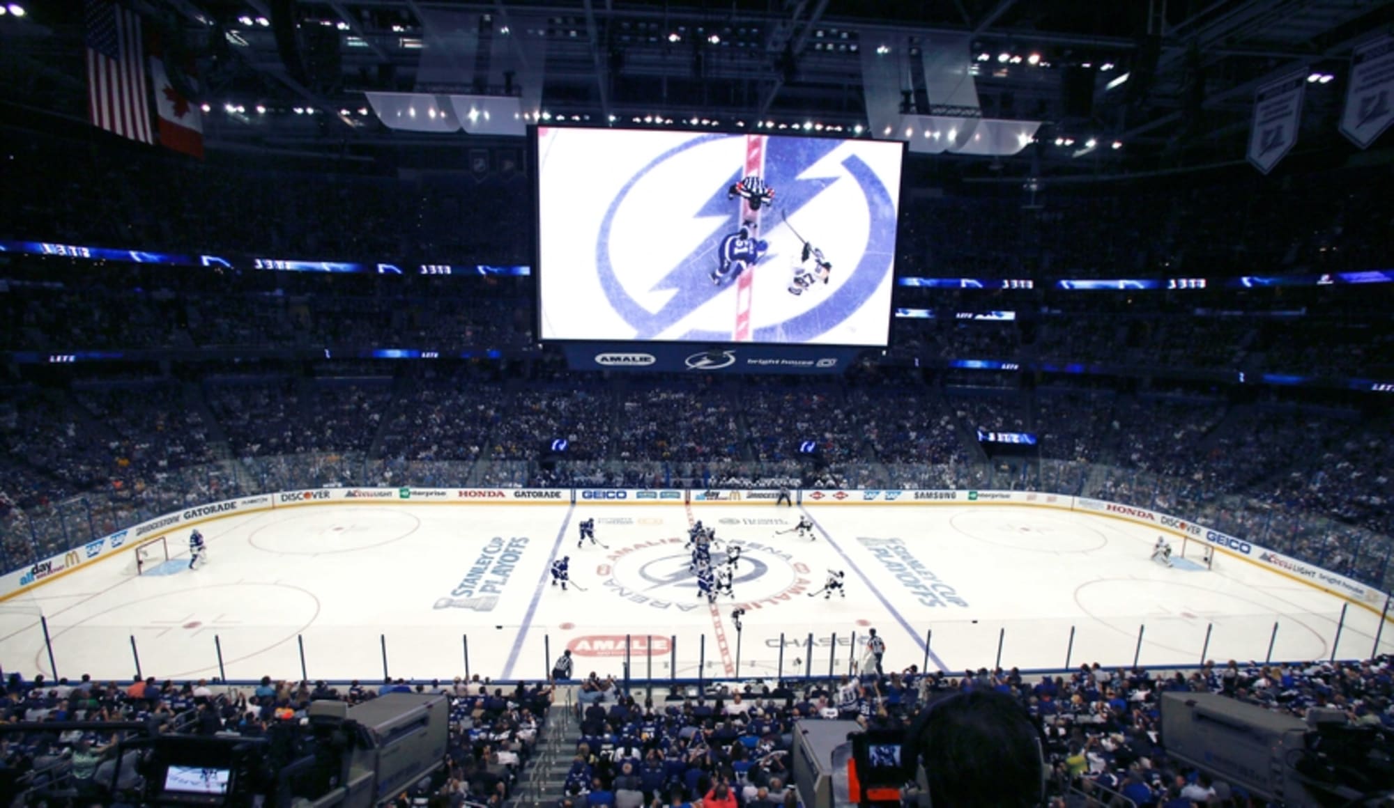 Tampa Bay Lightning Headlines And News From Around The NHL