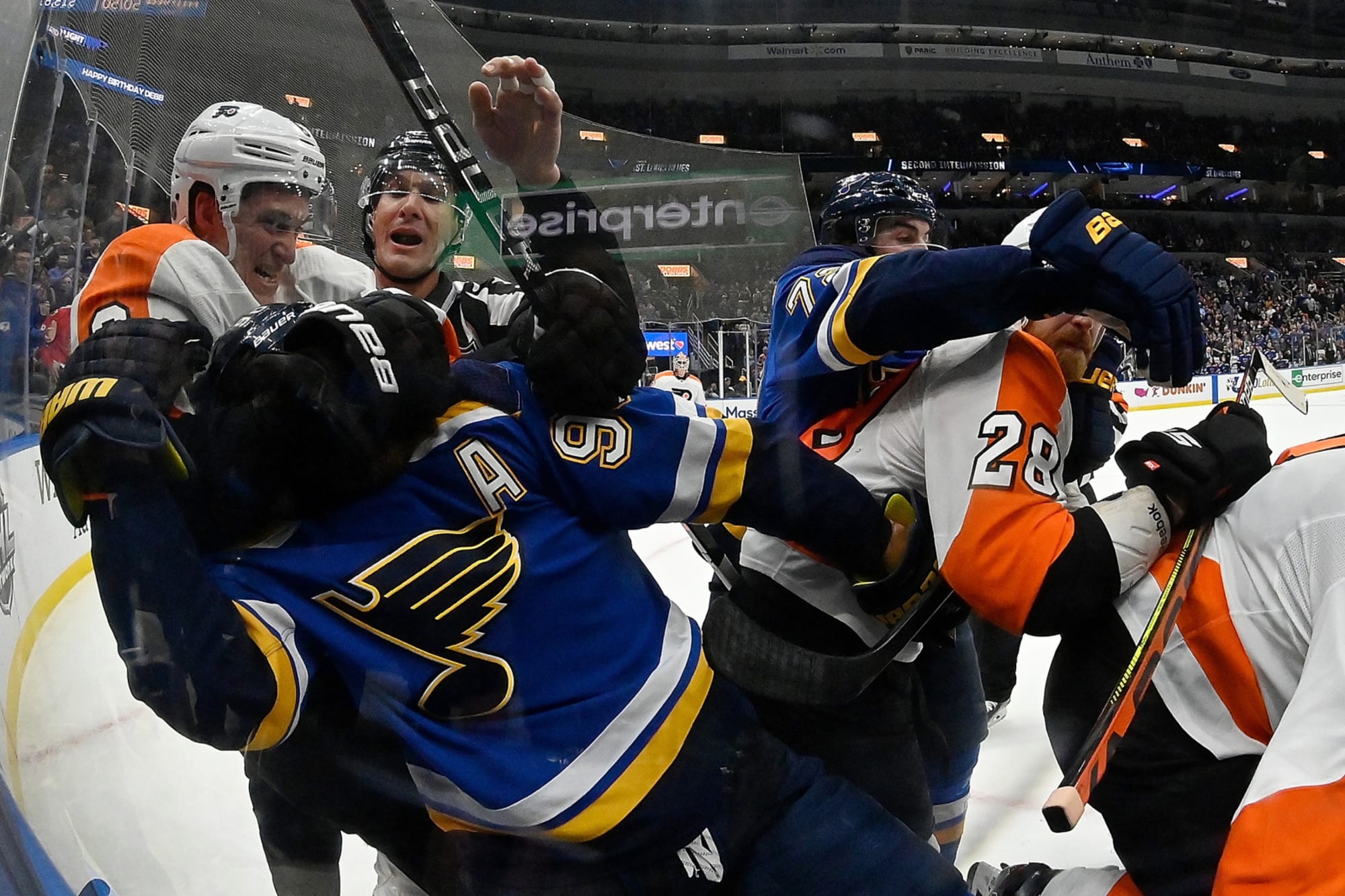 Flyers Aim to Stop Blues in Philadelphia