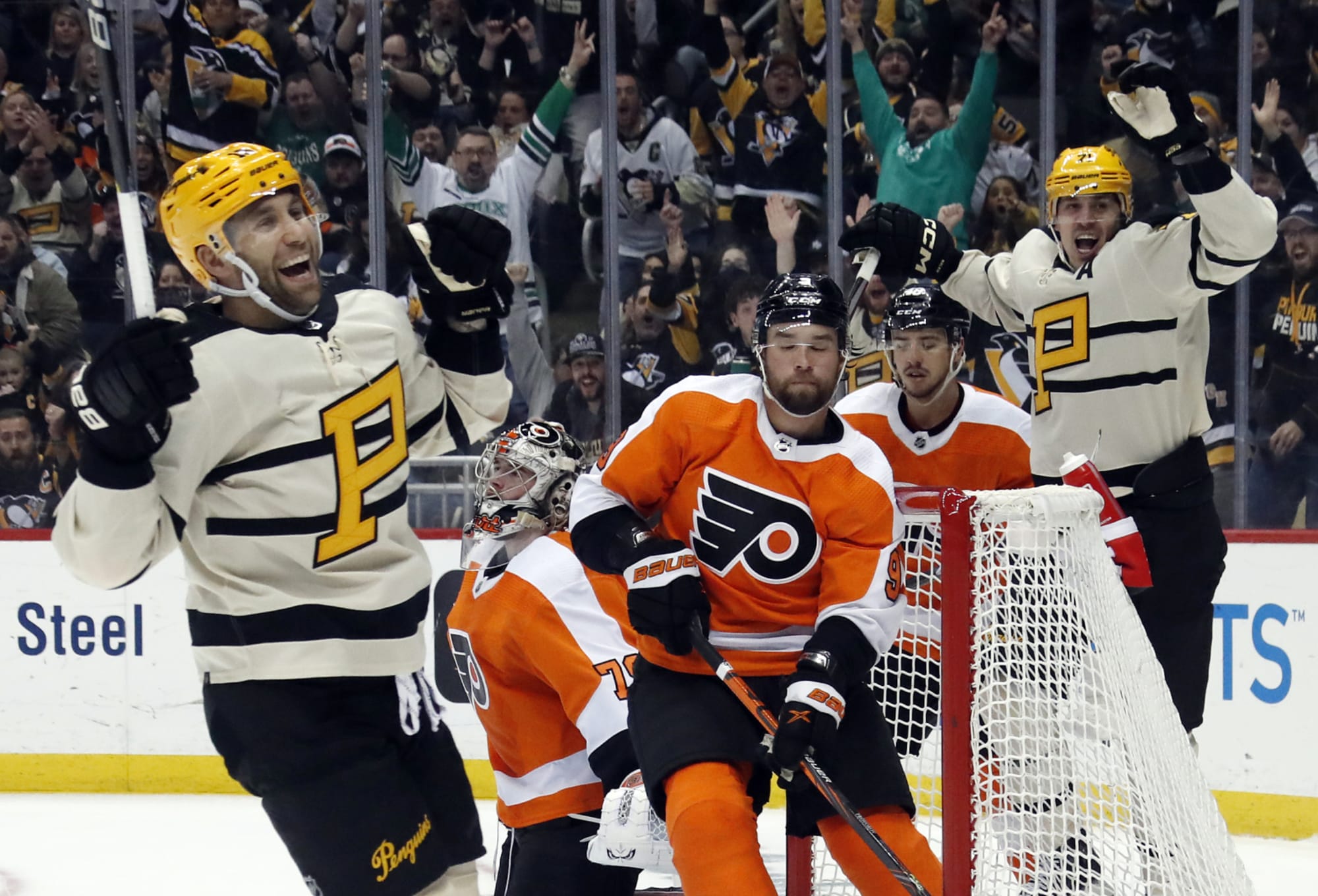 Flyers Try to Spoil Penguins Playoff Hopes