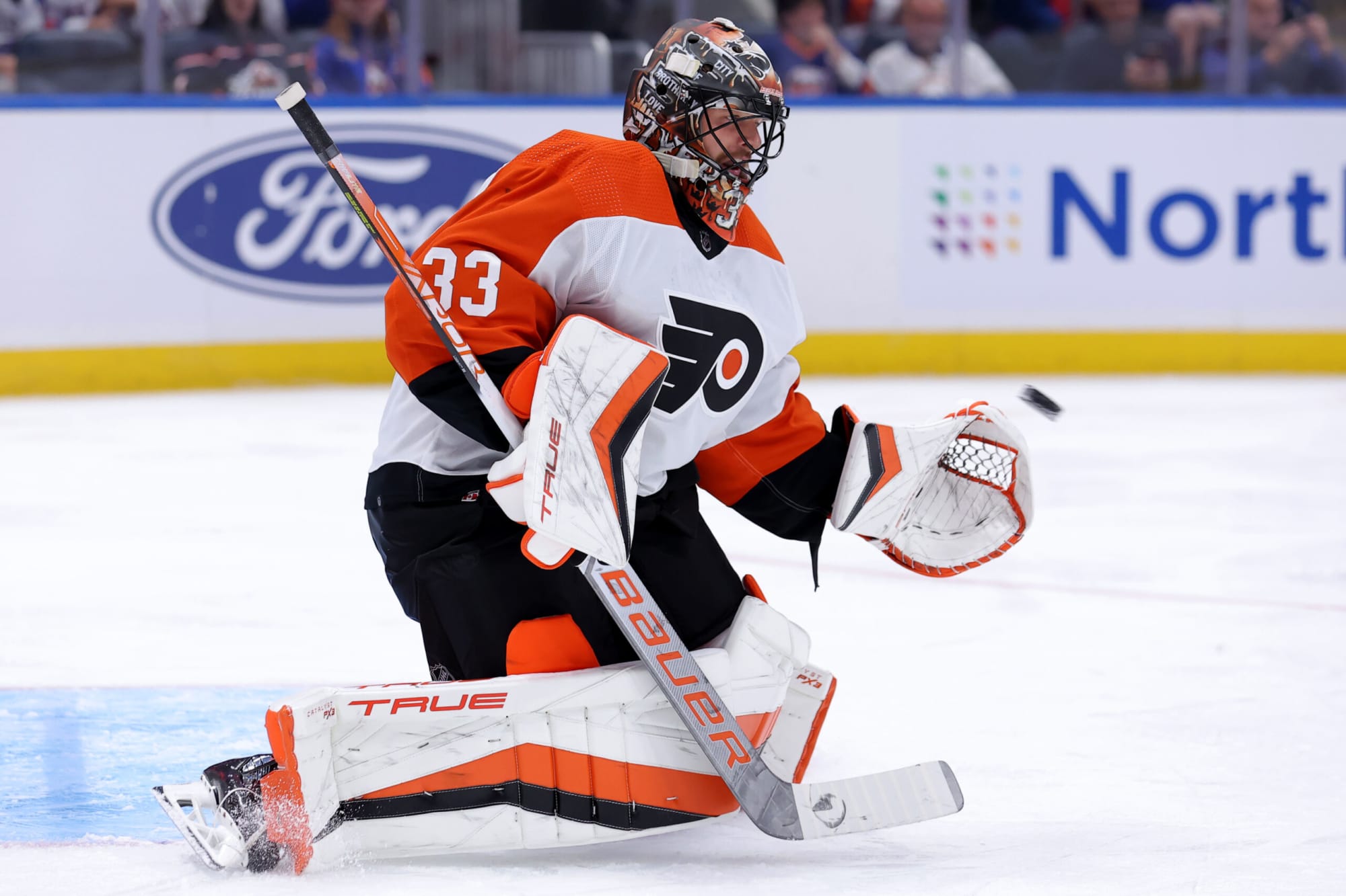You can never have too many': A look at the Flyers' goaltending depth,  prospect pipeline