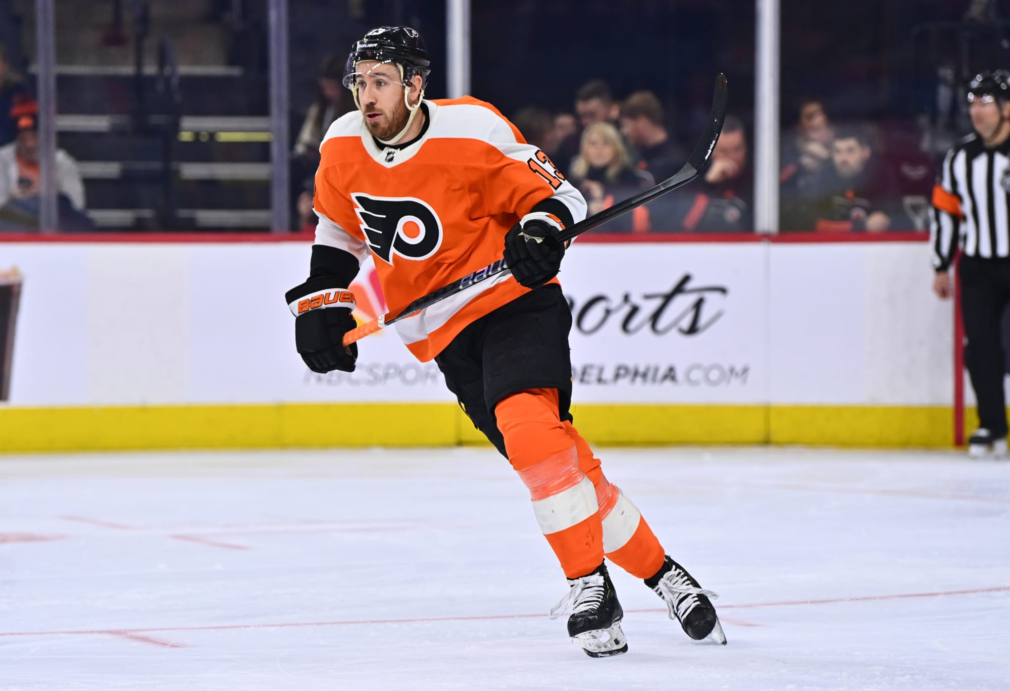 Hayes traded to Blues by Flyers