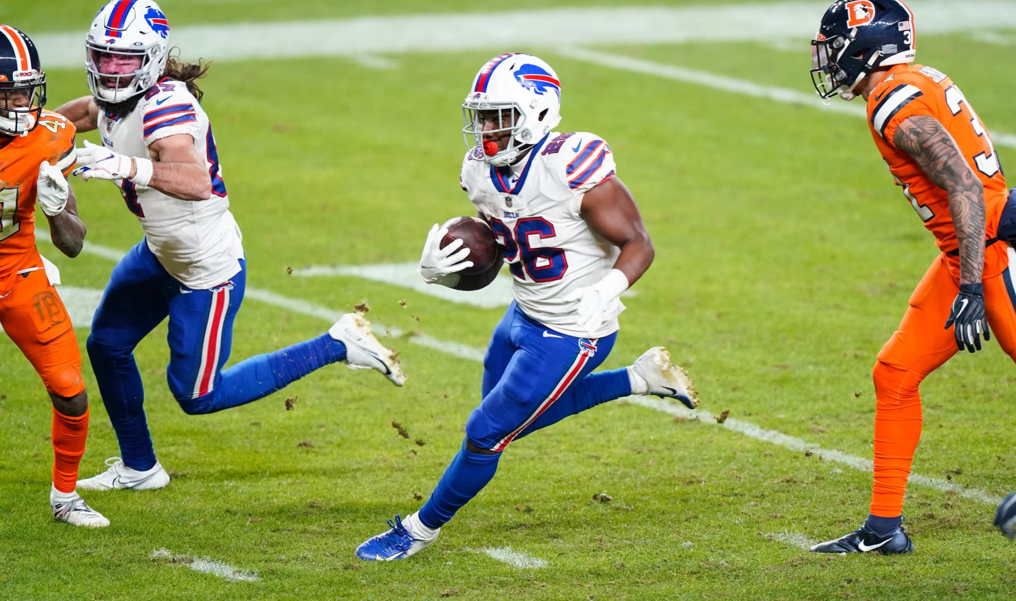 Bills: Early look at camp on offense