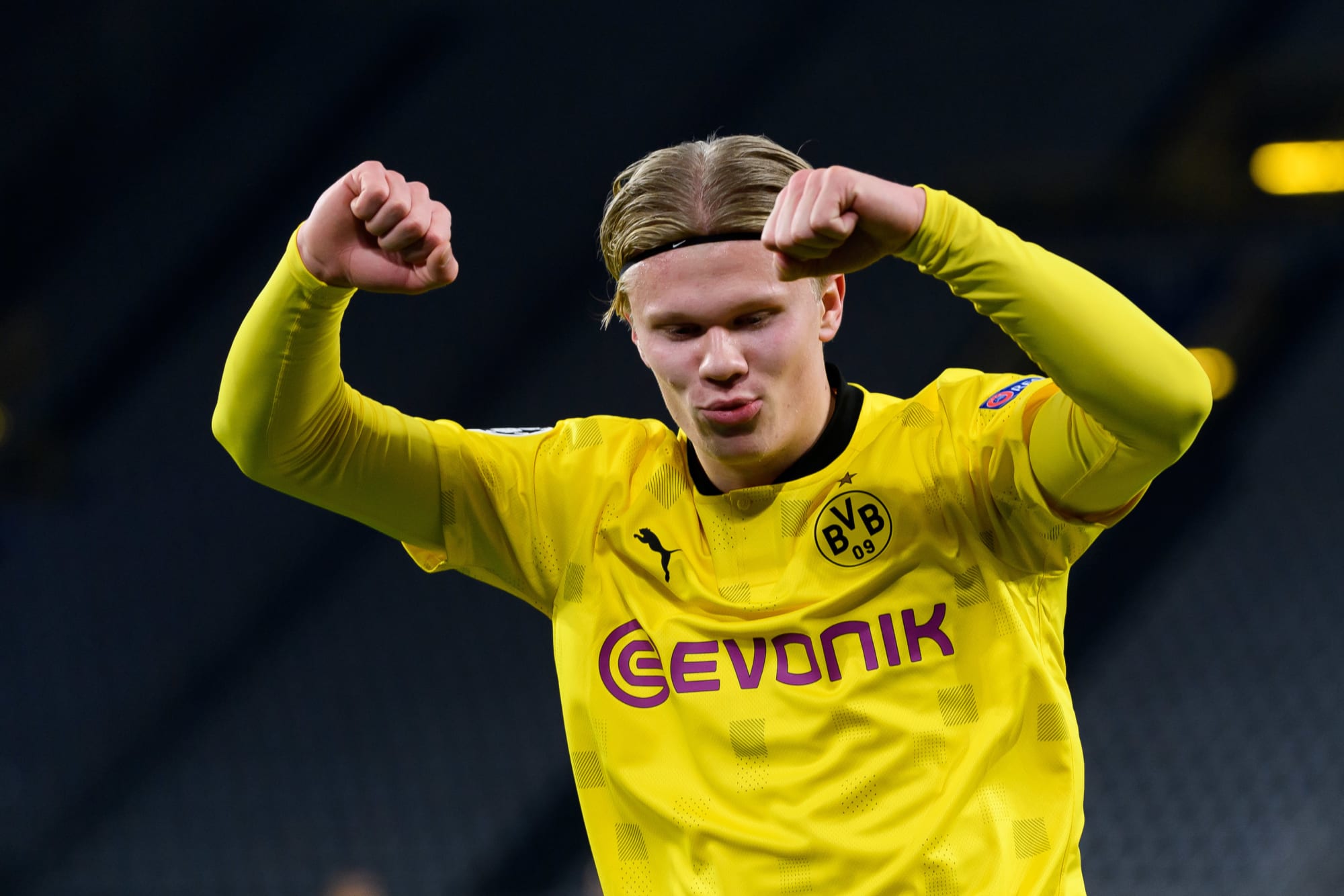 Erling Haaland breaks more scoring records for Borussia Dortmund