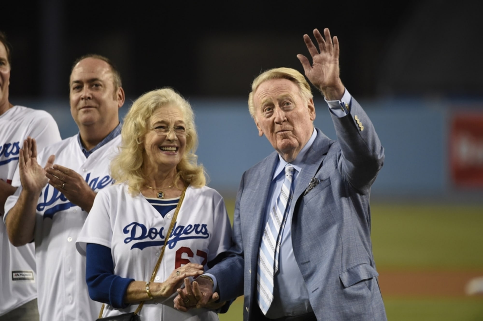 Los Angeles Dodgers Announcer Vin Scully Nearing Retirement
