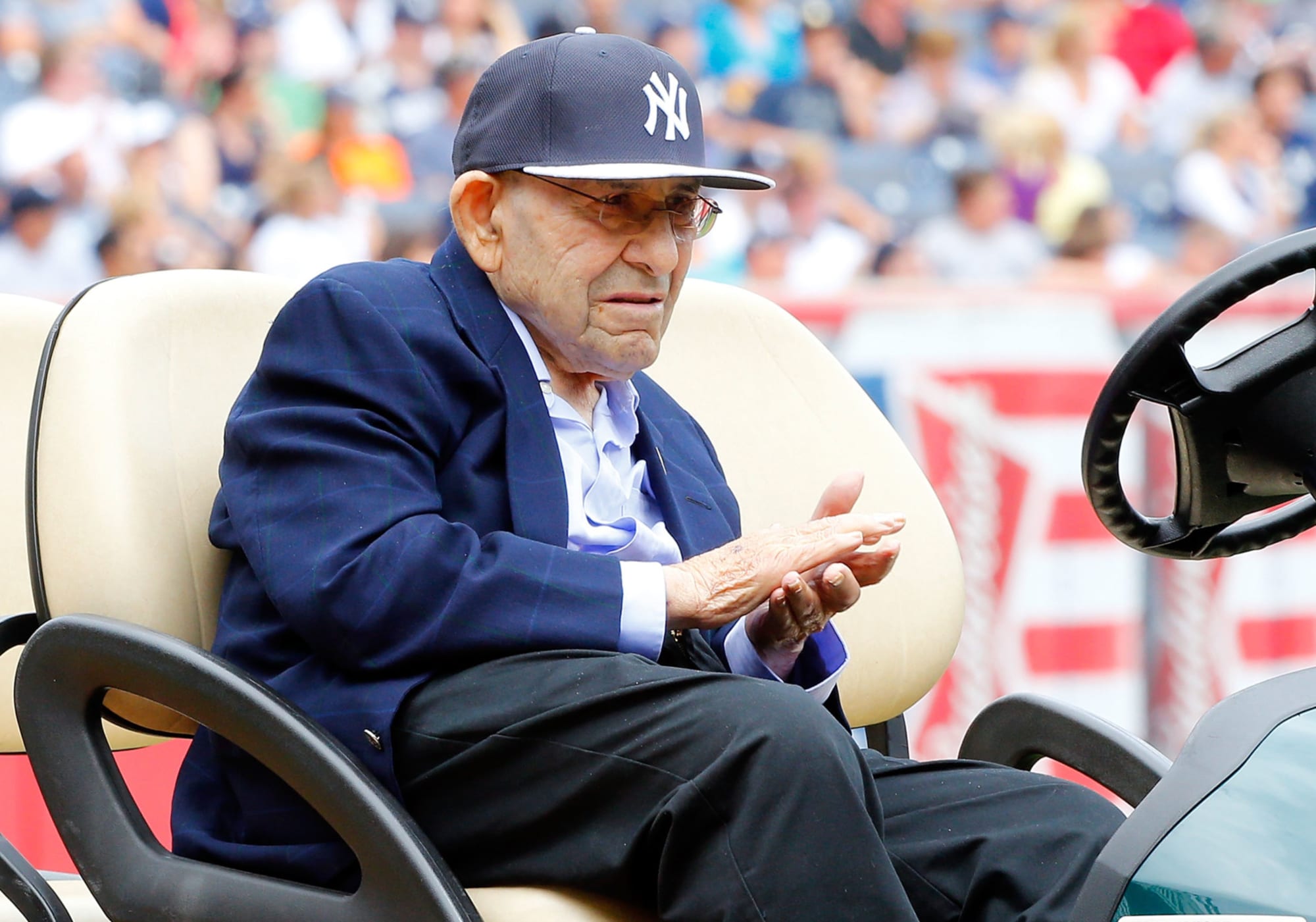 Yankees Hall of Famer, Navy vet Yogi Berra dies at 90