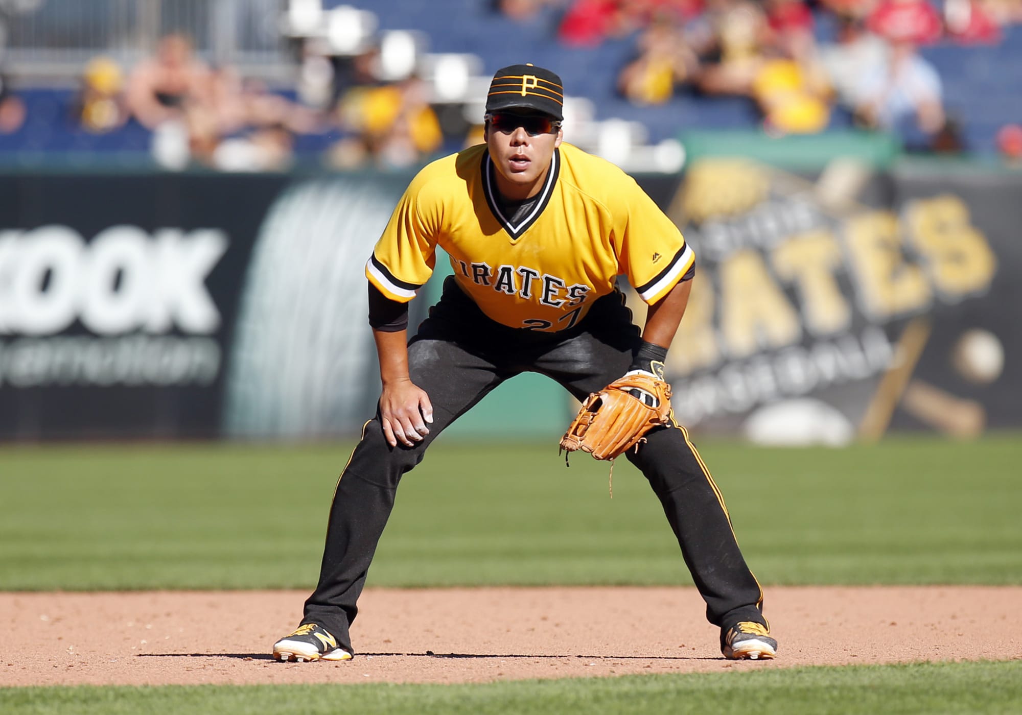 Pirates' Kang Jung-ho signs with Dominican club