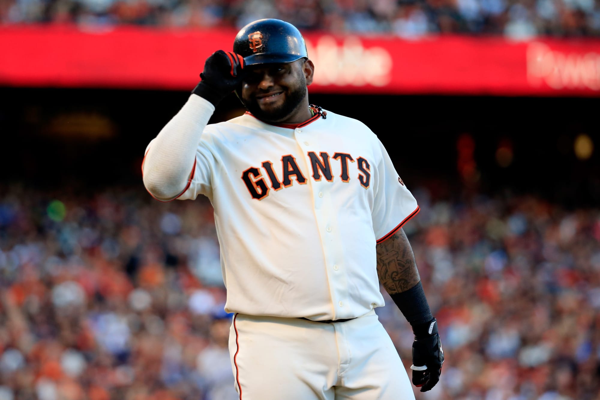 Giants' Pablo Sandoval tells Bruce Bochy he'd be glad to pitch again