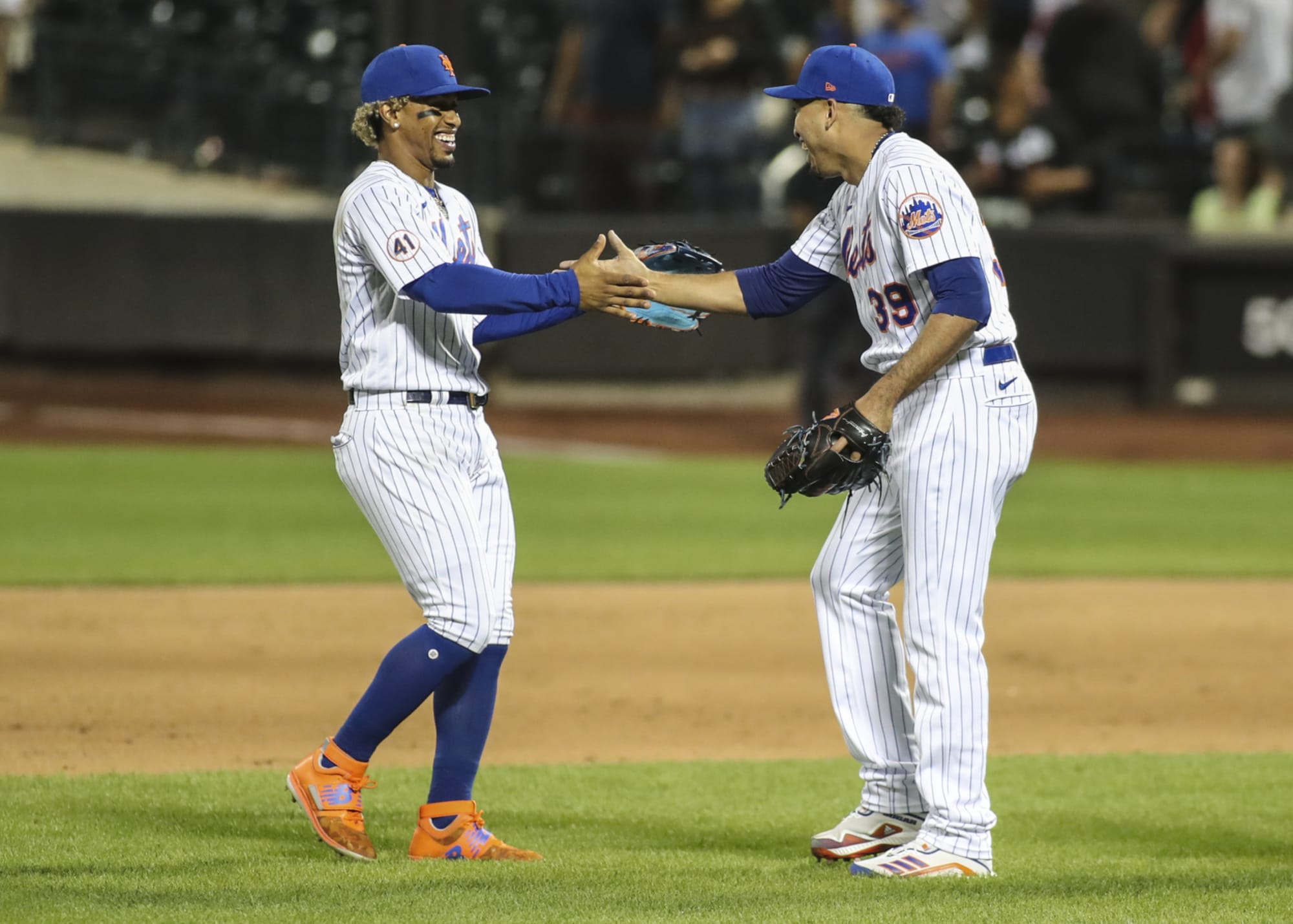 Mets' Francisco Lindor won't jump after Edwin Diaz injury