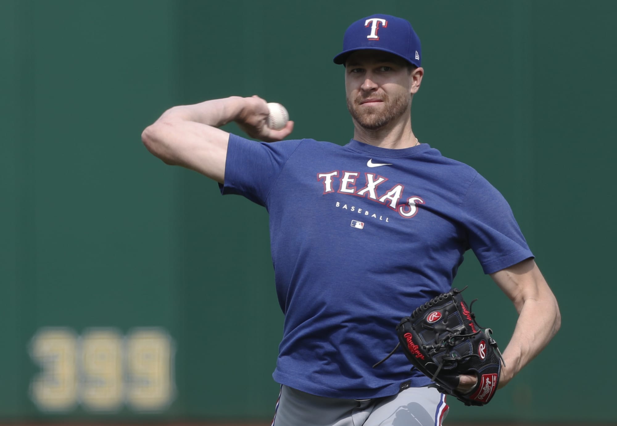5 possible trade targets for Rangers now that Jacob deGrom's season is lost