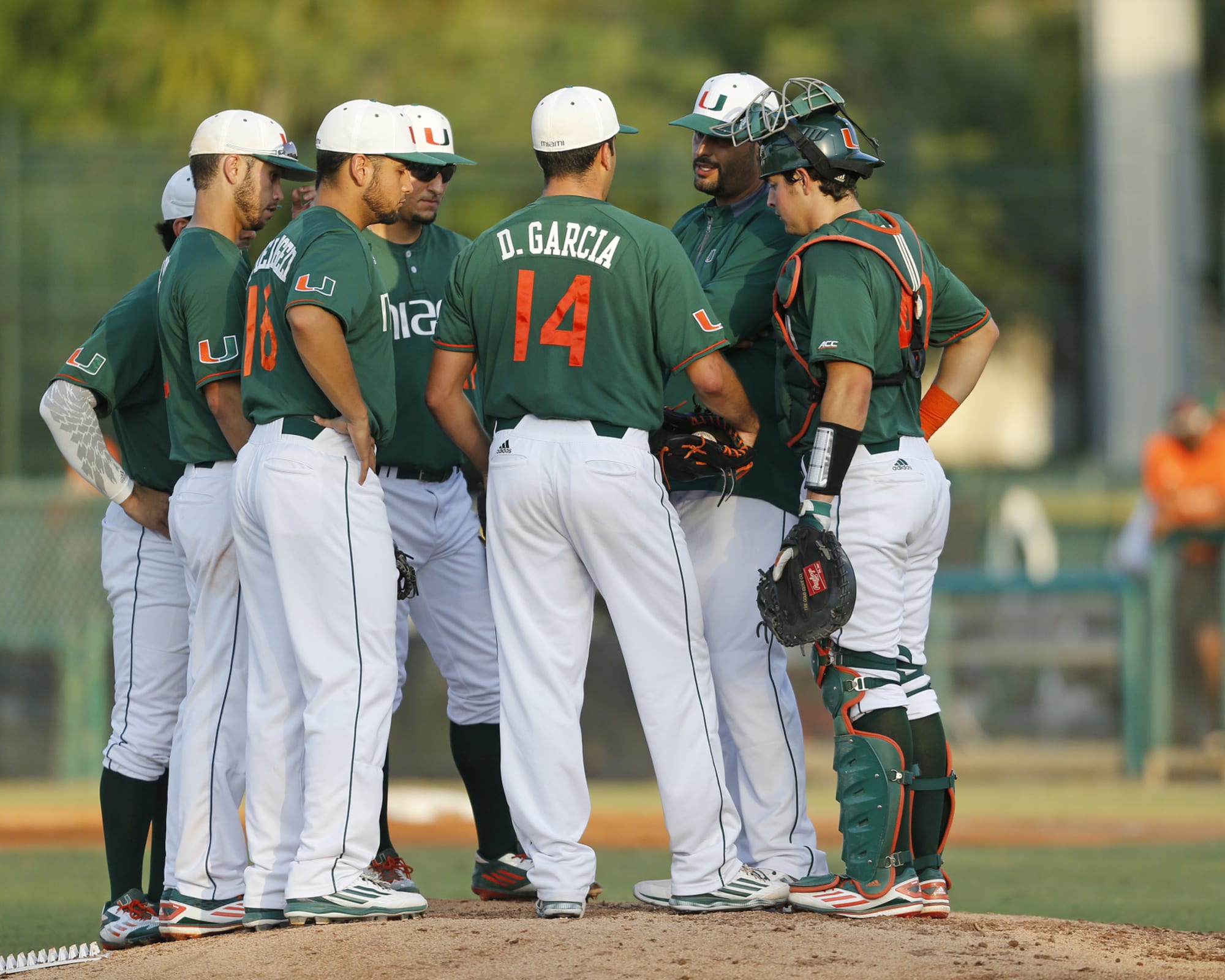 Head coaching job is a 'dream come true' for J.D. Arteaga, who looks to  bring Miami back to national prominence - The Miami Hurricane