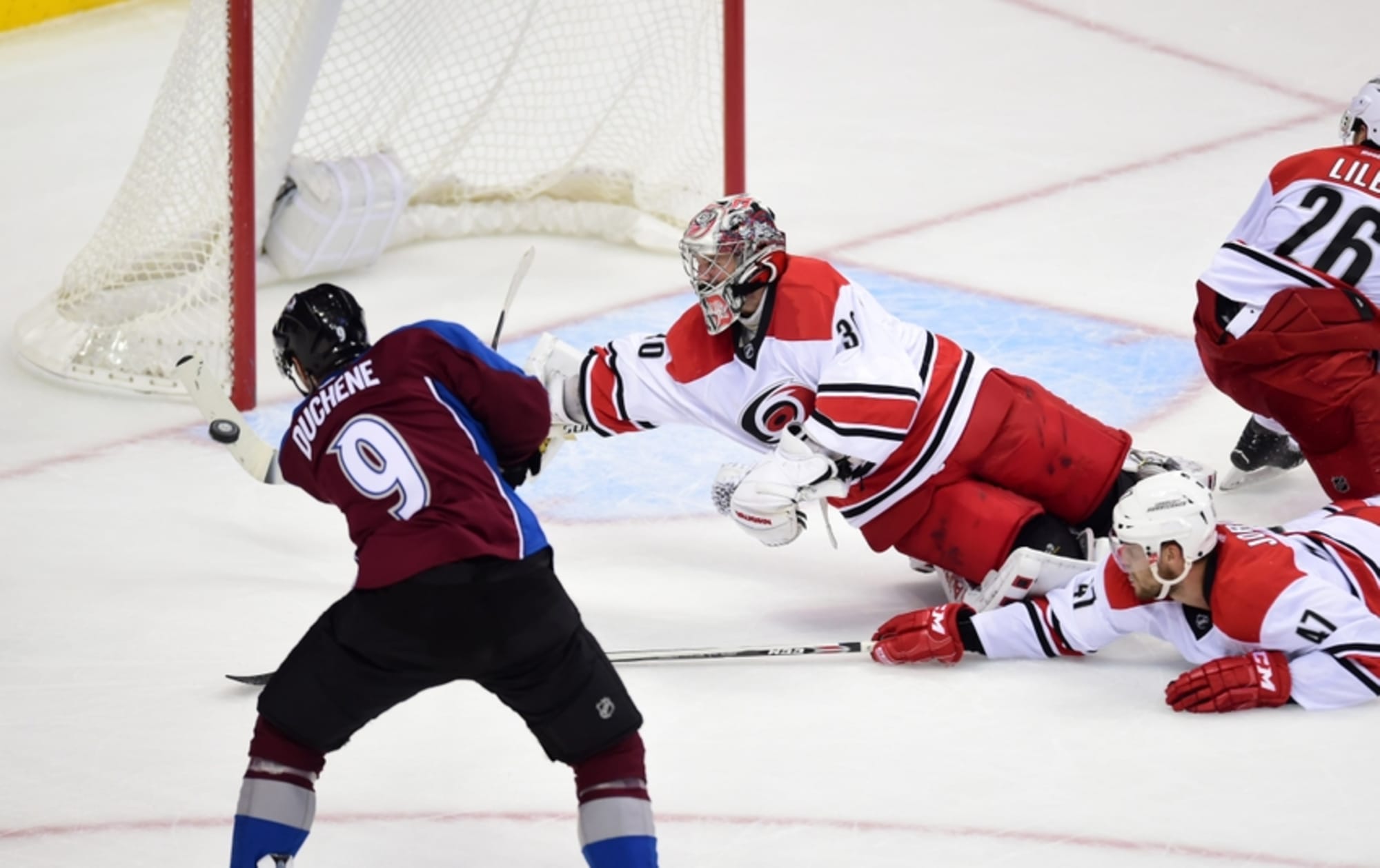 How Much Trade Value Does Carolina Hurricanes Goalie Cam Ward Have