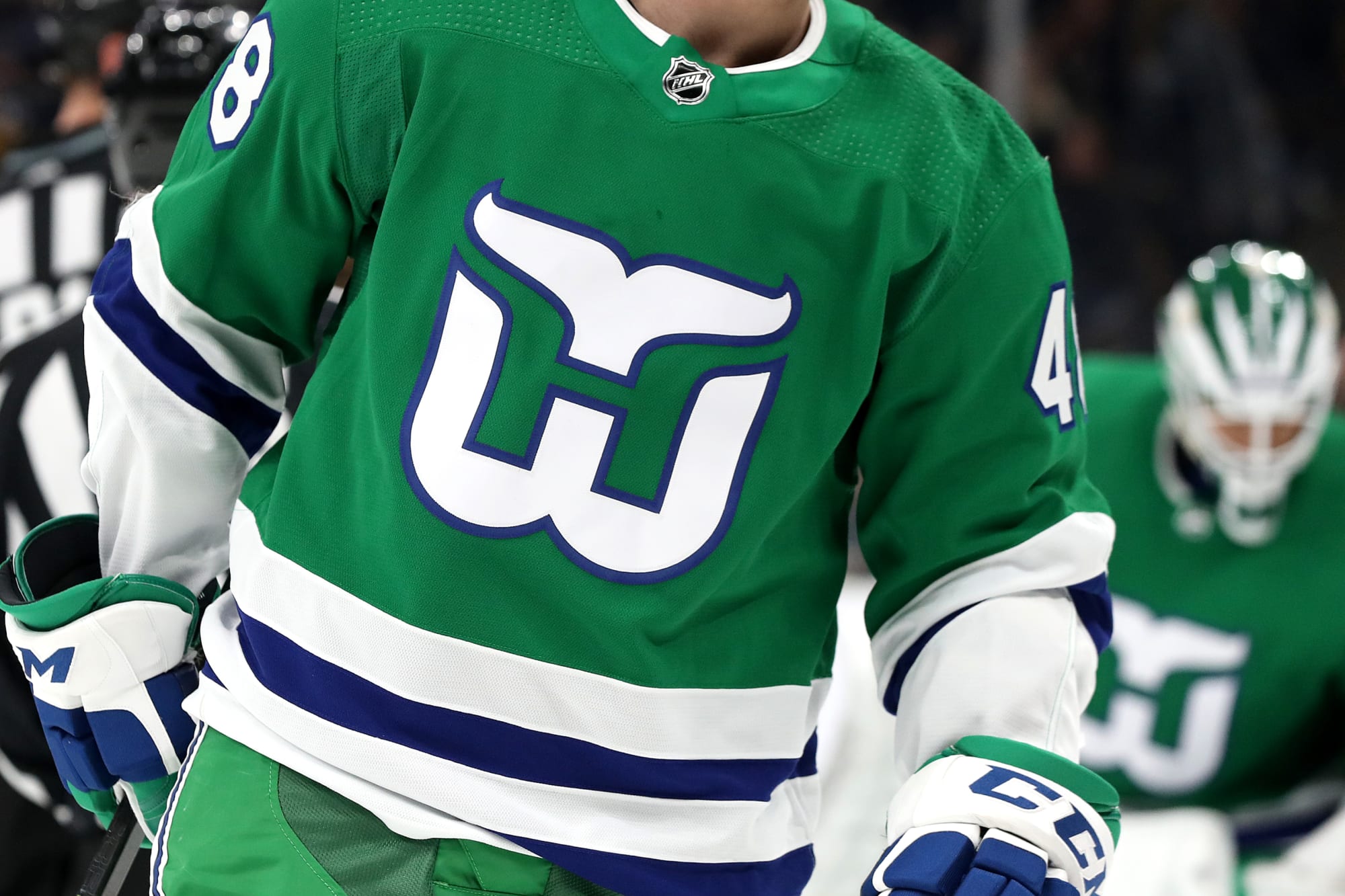 hartford whalers green jersey