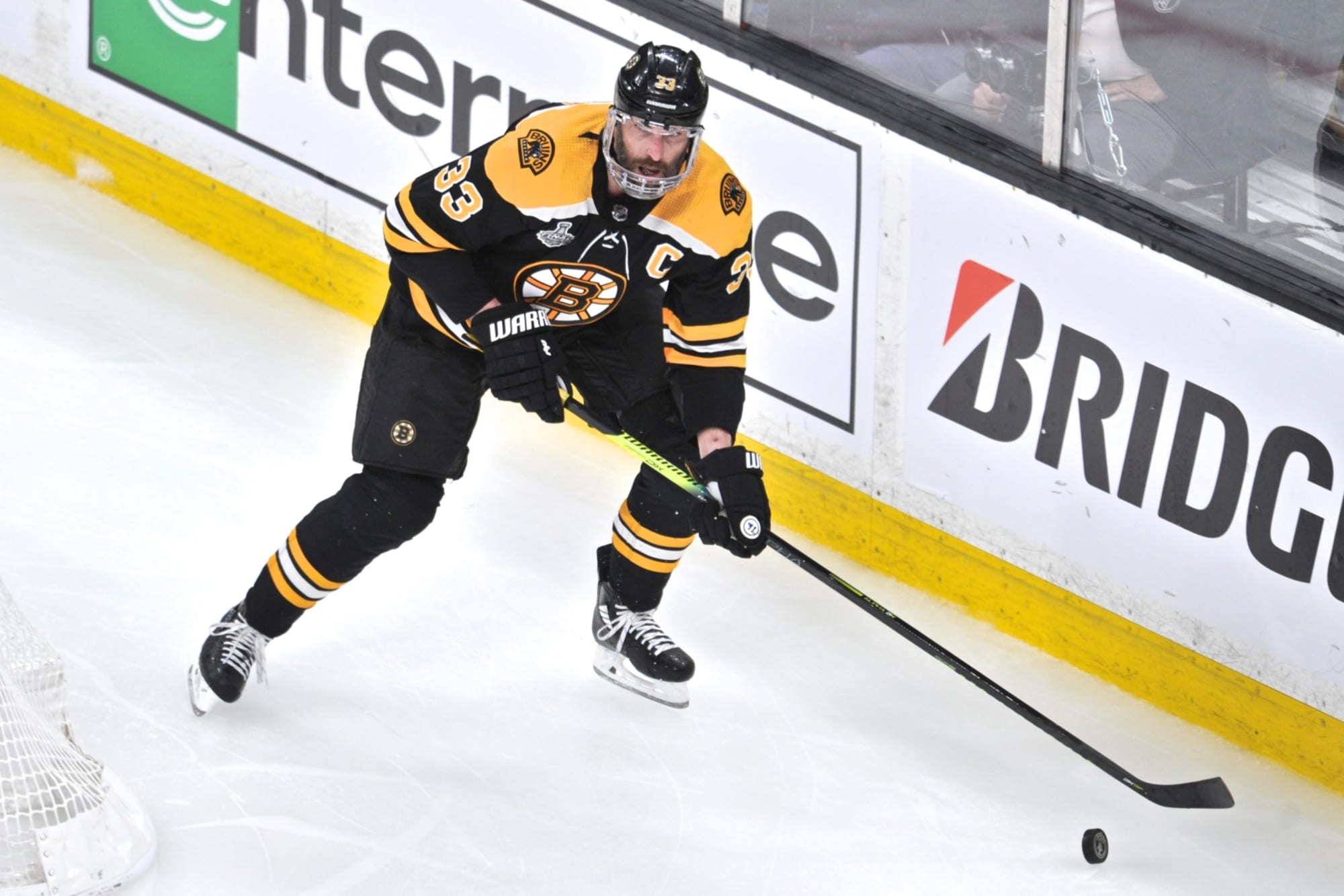 Mentoring His Much Younger Bruins Teammates Is Vintage Zdeno Chara