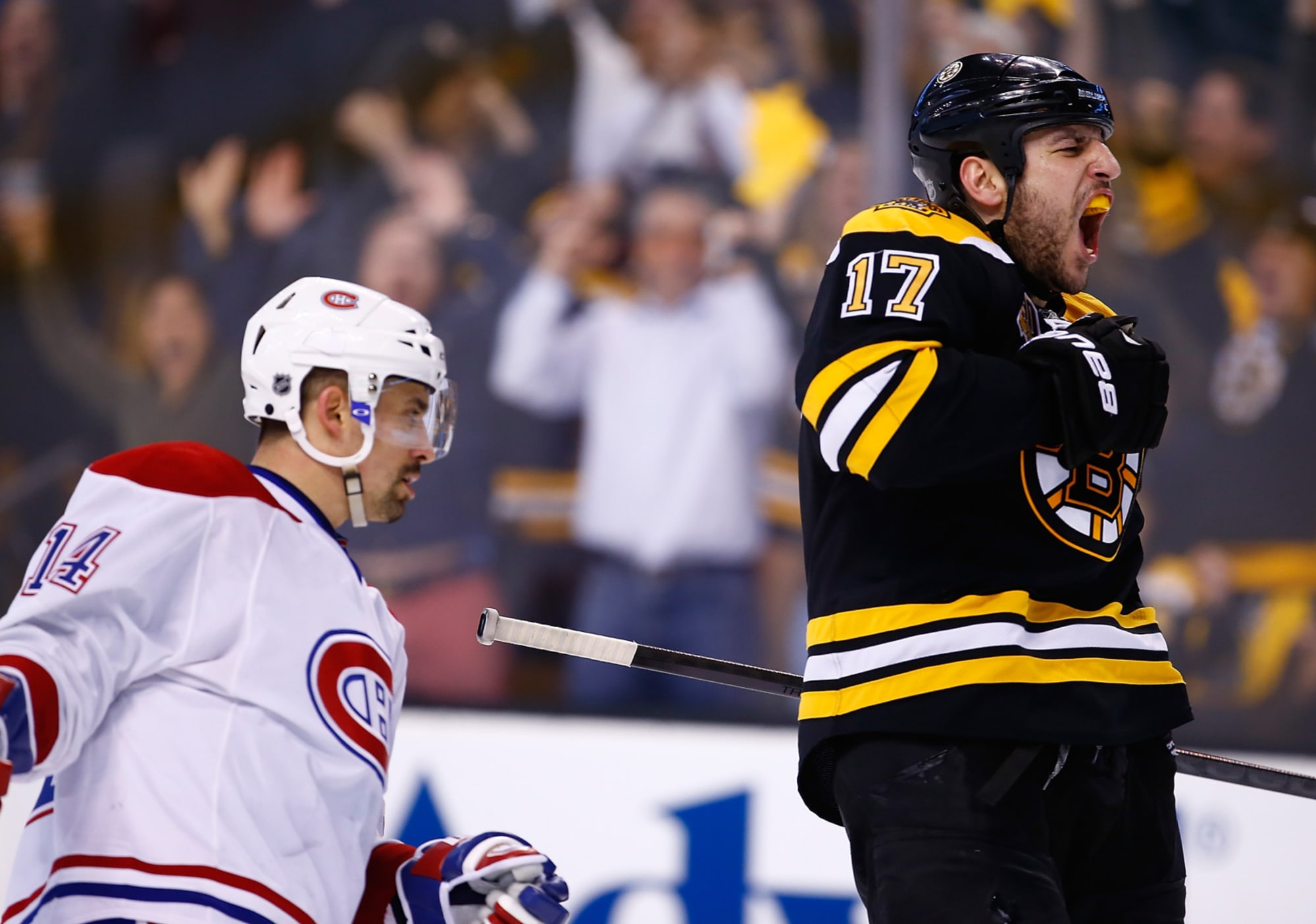 Bruins returning to big, bad, Bruins' ways with return of Lucic