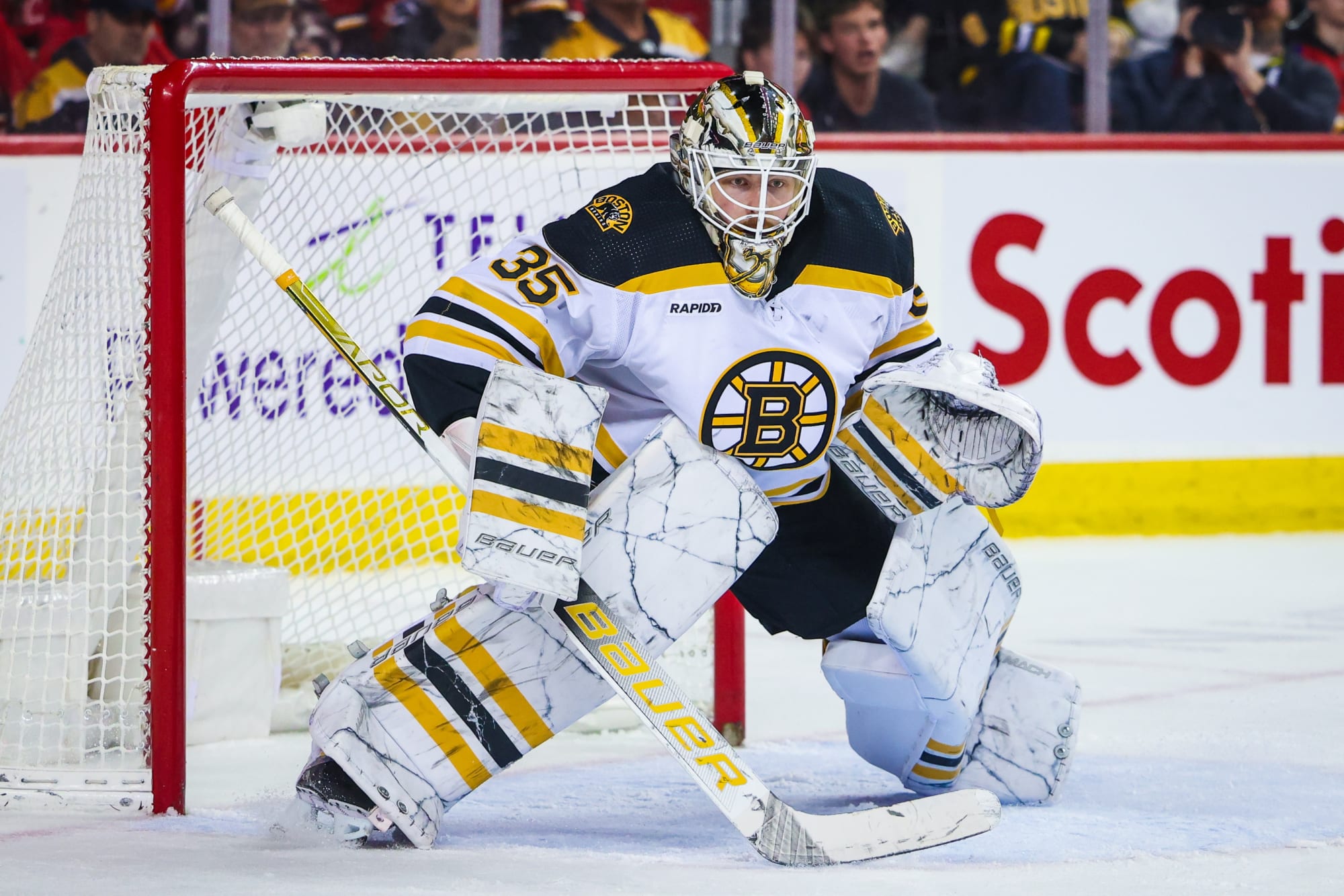 Linus Ullmark from The Bruins is the 2023 Vezina Trophy Winner in