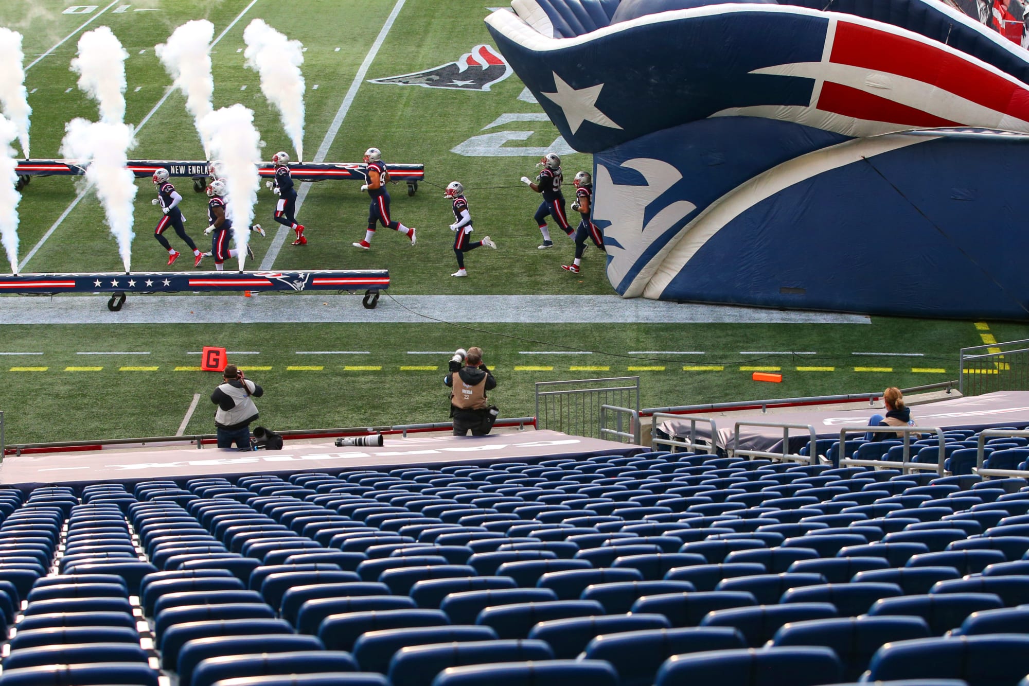 Sounds of silence as Patriots open season at empty Gillette Stadium