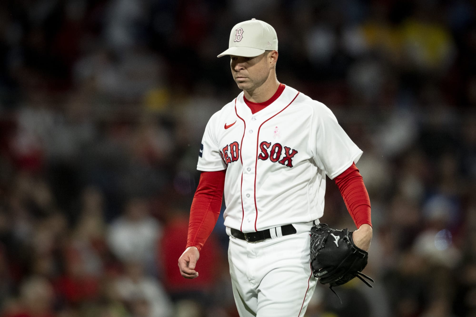 Red Sox sticking with Corey Kluber for now