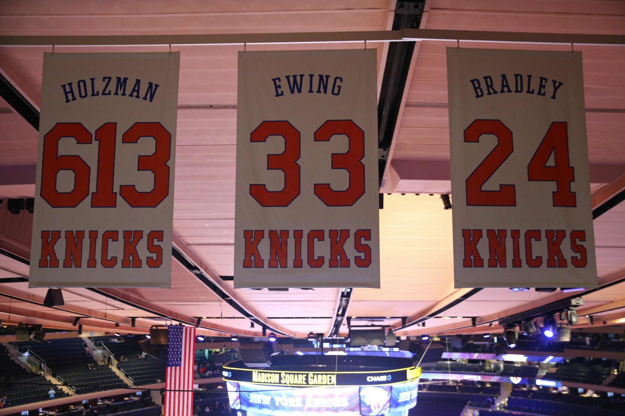 New York Knicks: List of the franchise's retired jersey numbers