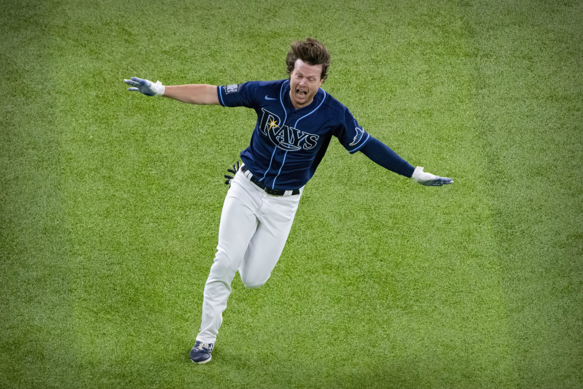 Phillips plays the hero role again as Rays get walk-off win