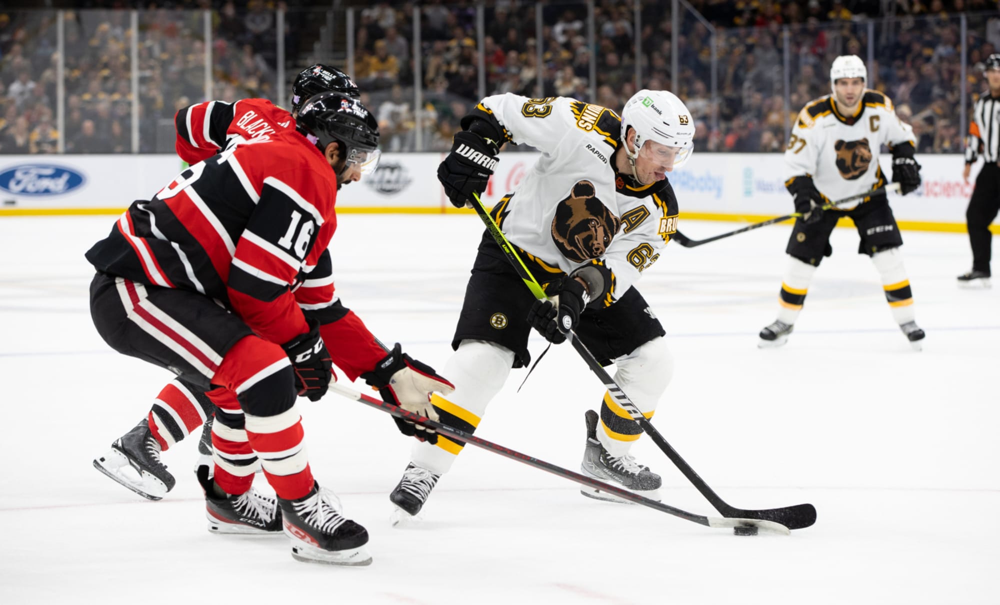 Bruins clear cap space by trading Taylor Hall to Blackhawks