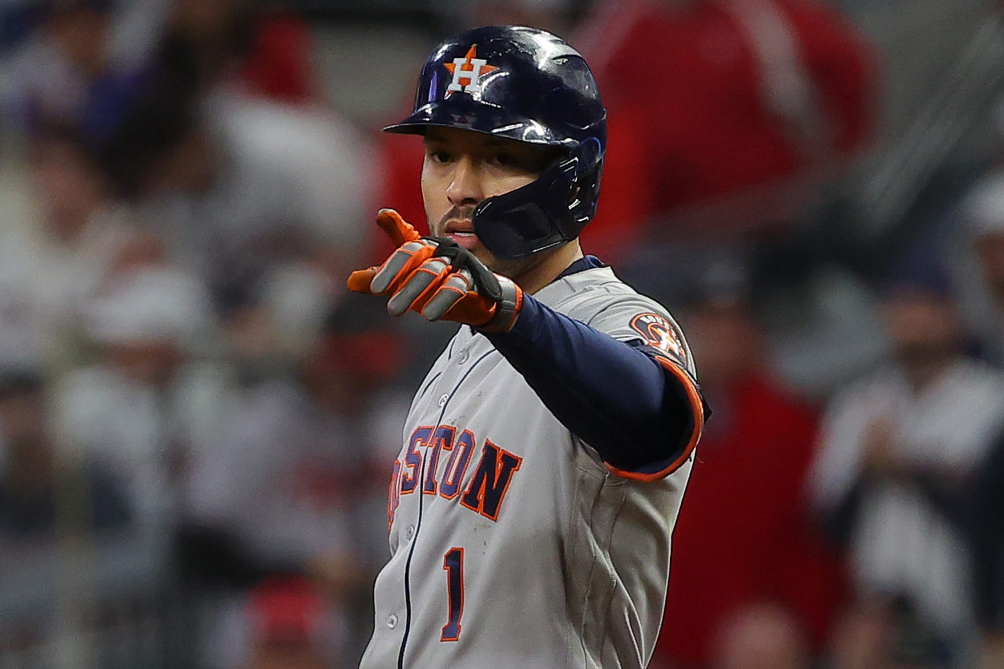 Chicago Cubs News: This Carlos Correa shocker is amazing