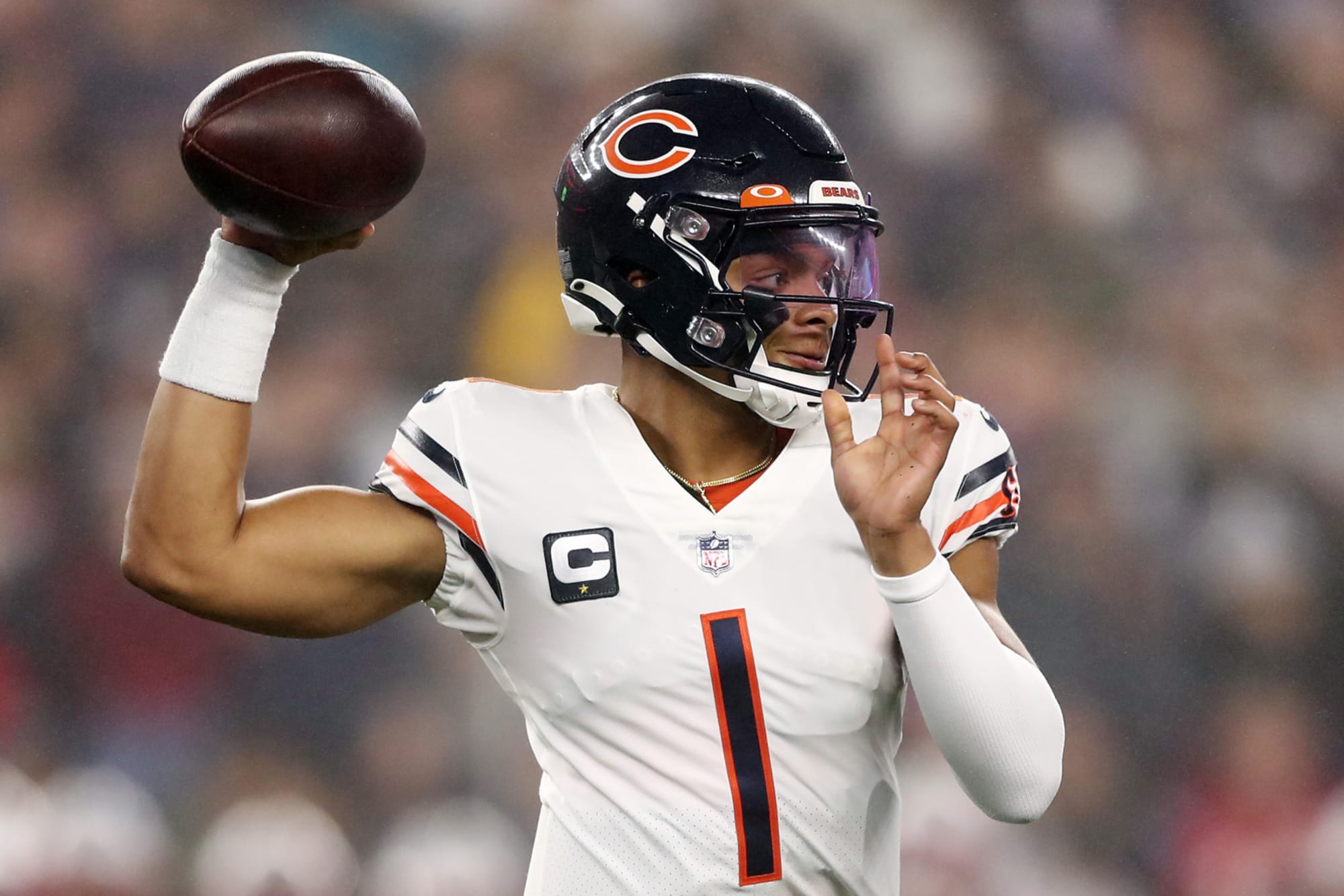 Chicago Bears News: Justin Fields disrespected by Pro Bowl selections
