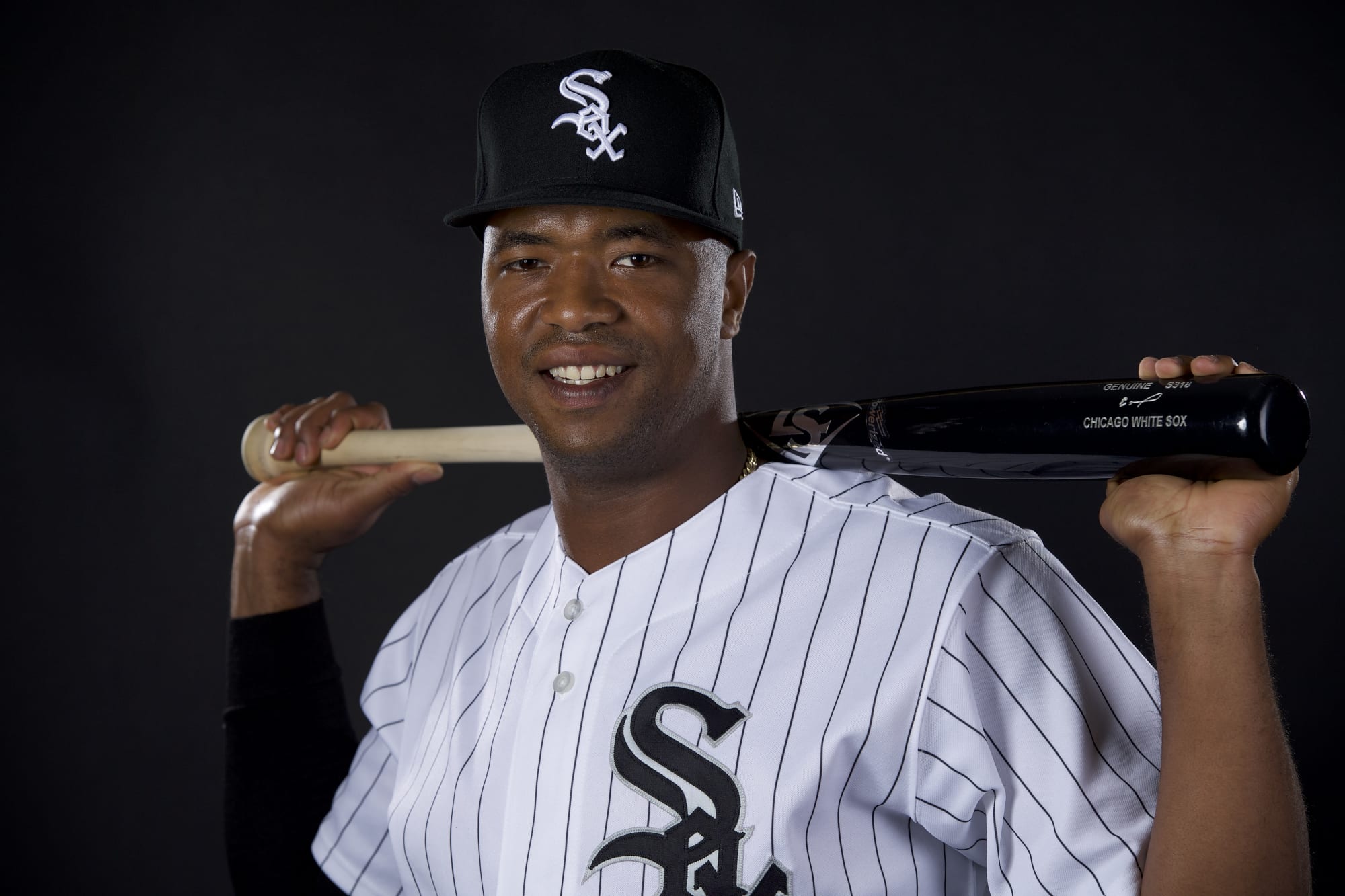 Eloy Jiménez plays with the cameras in the dugout., 80-grade camera  awareness., By Chicago White Sox