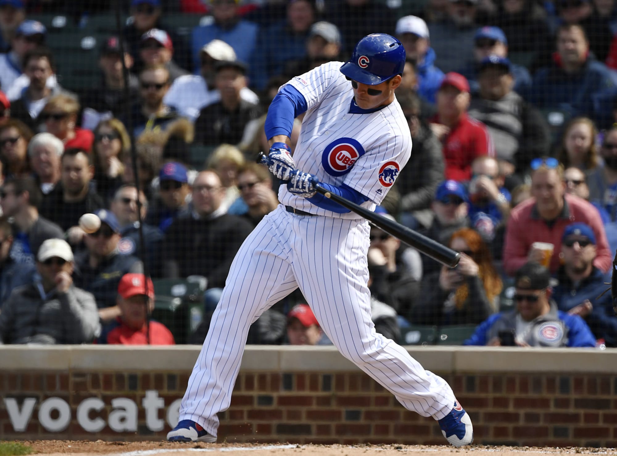 Chicago Cubs: Anthony Rizzo suggests frustration with front office