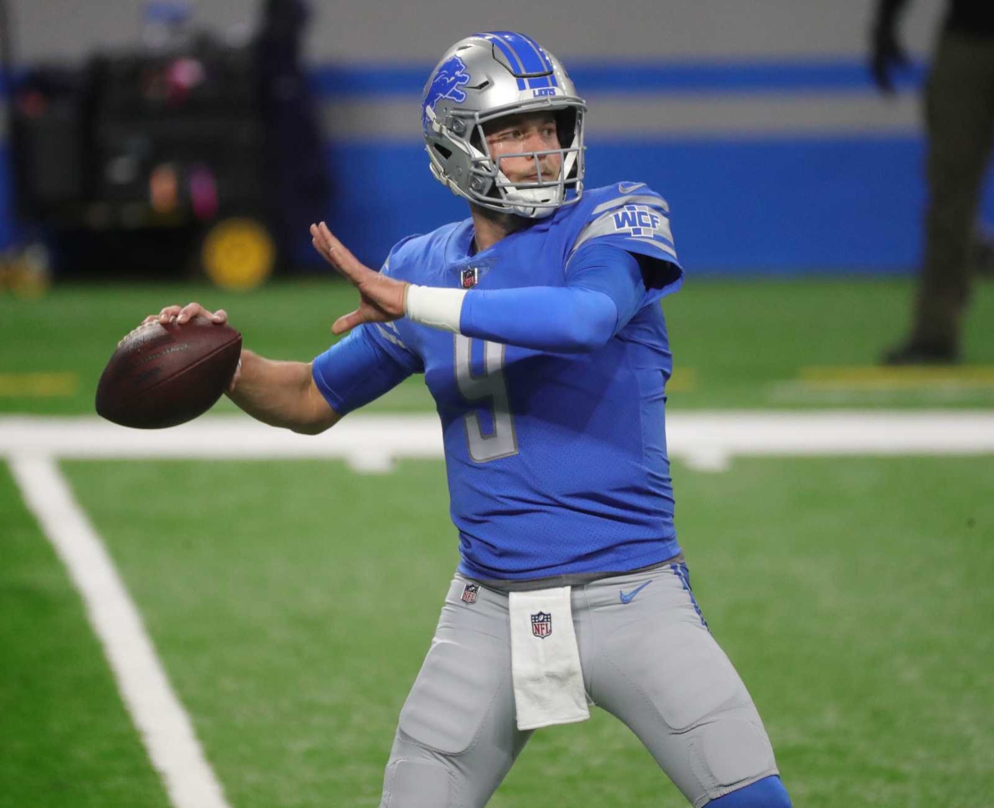 Former Georgia player Matthew Stafford traded from Detriot to LA