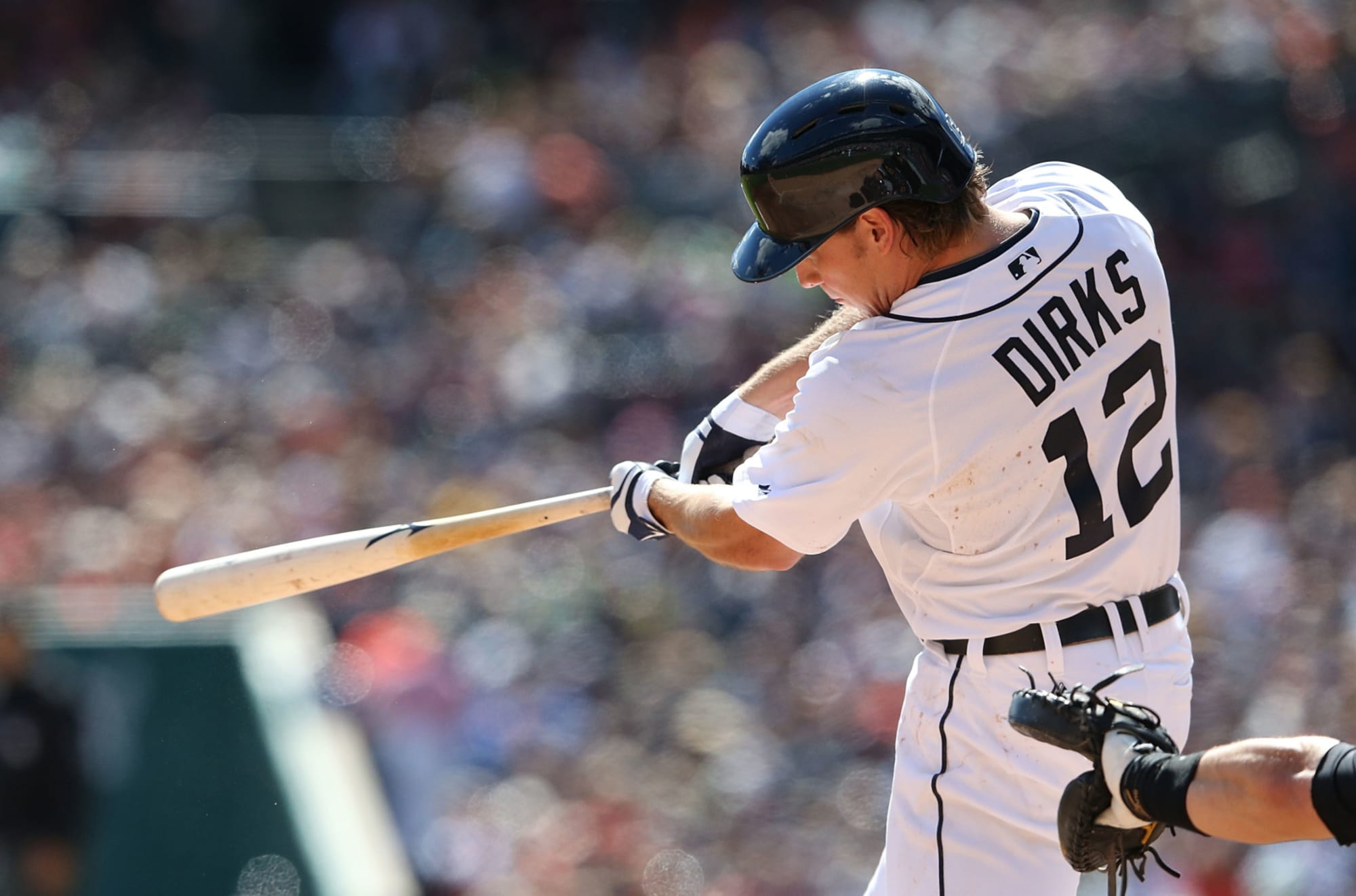 Andy Dirks' hard slide helps Detroit Tigers rally past Kansas City