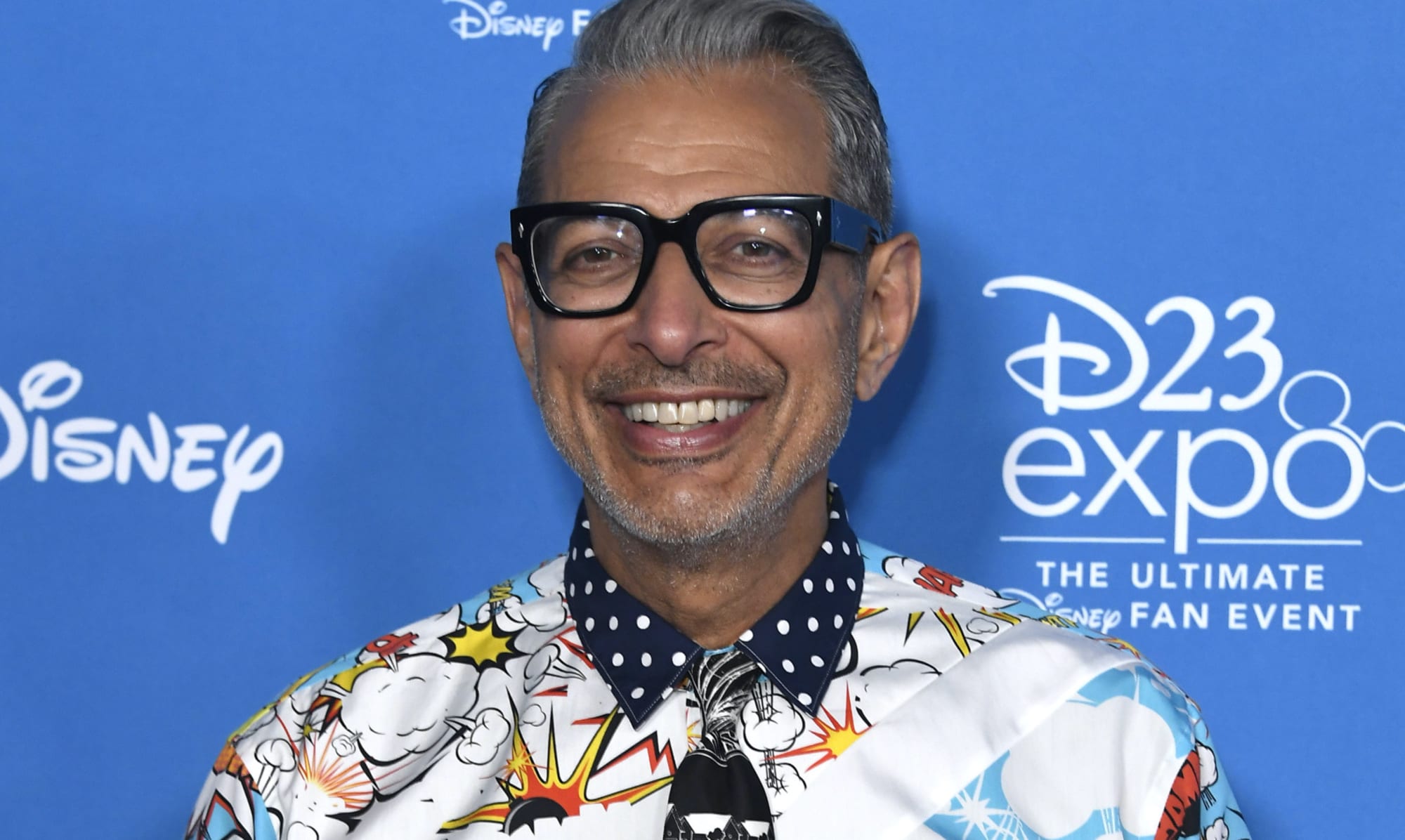 Marvel Hopes Goldblum's Grandmaster & Del Toro's Collector Will Meet On Film