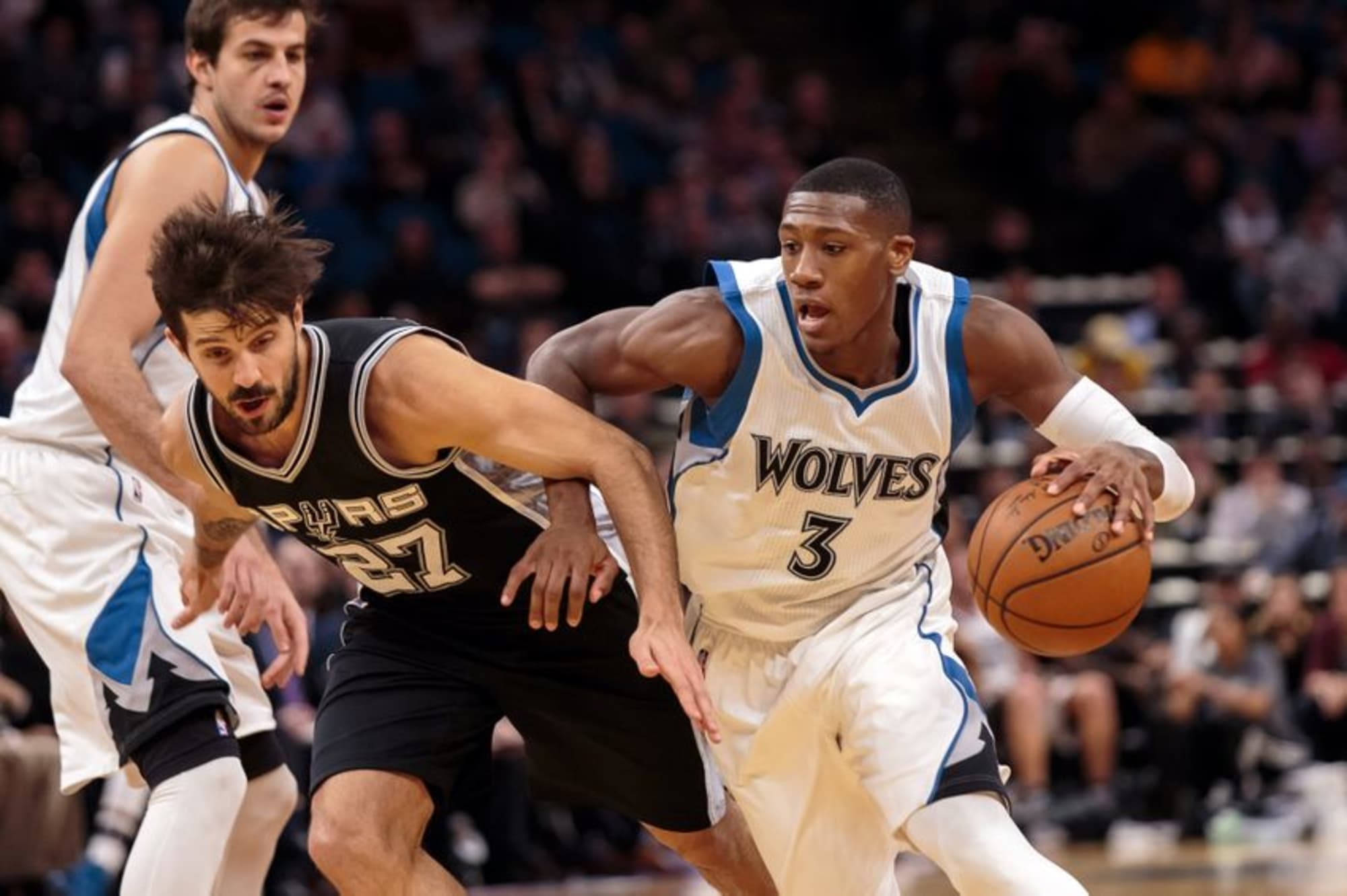 Once again, Timberwolves lose despite Kris Dunn's solid play