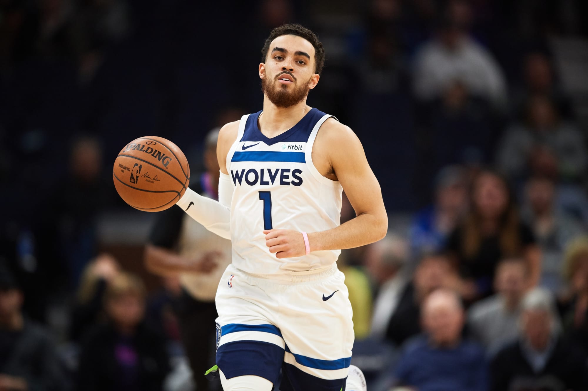 Report: T-wolves' Tyus Jones is among point guard targets for Suns