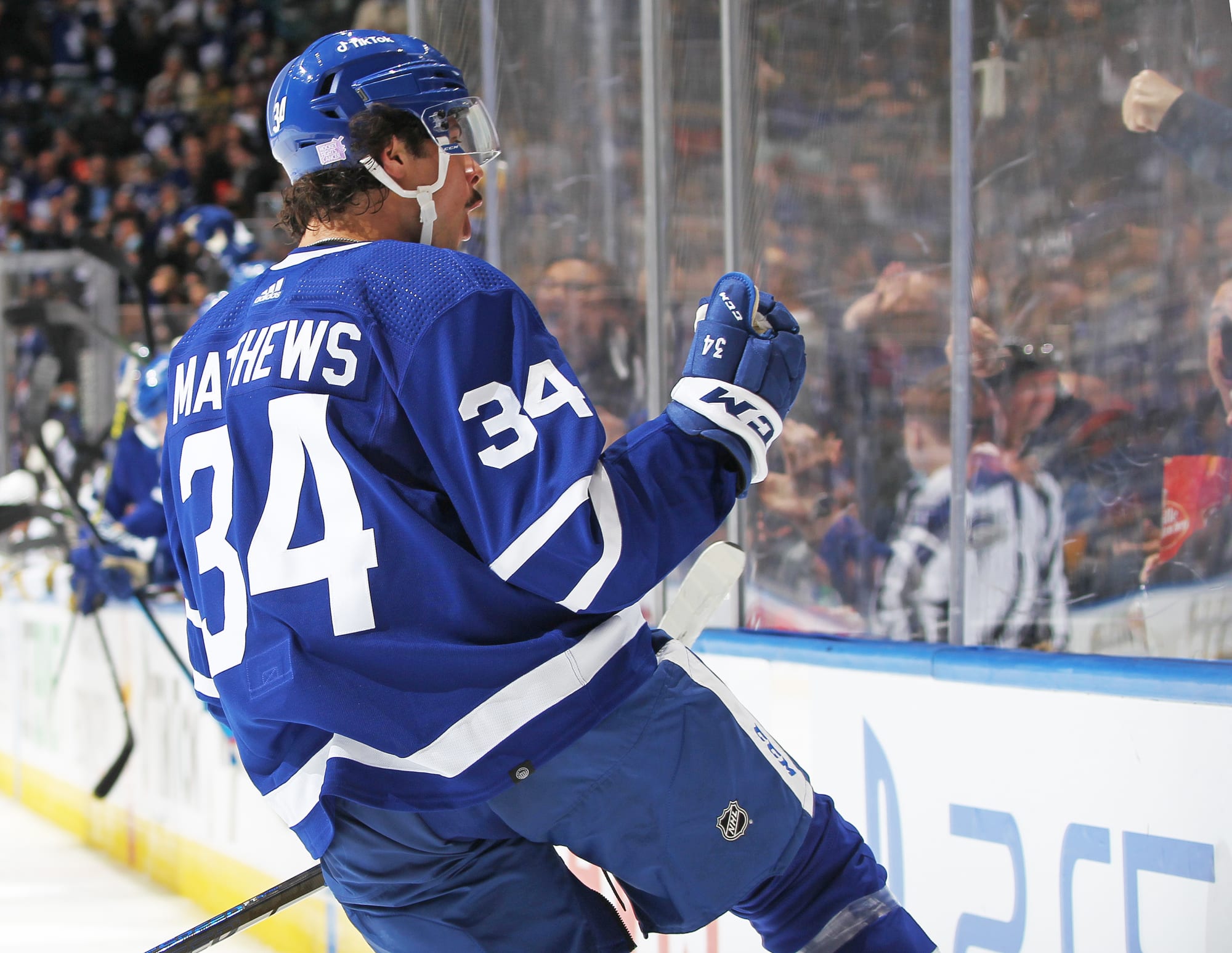 Toronto Maple Leafs: Auston Matthews' push for 50 goals in good shape