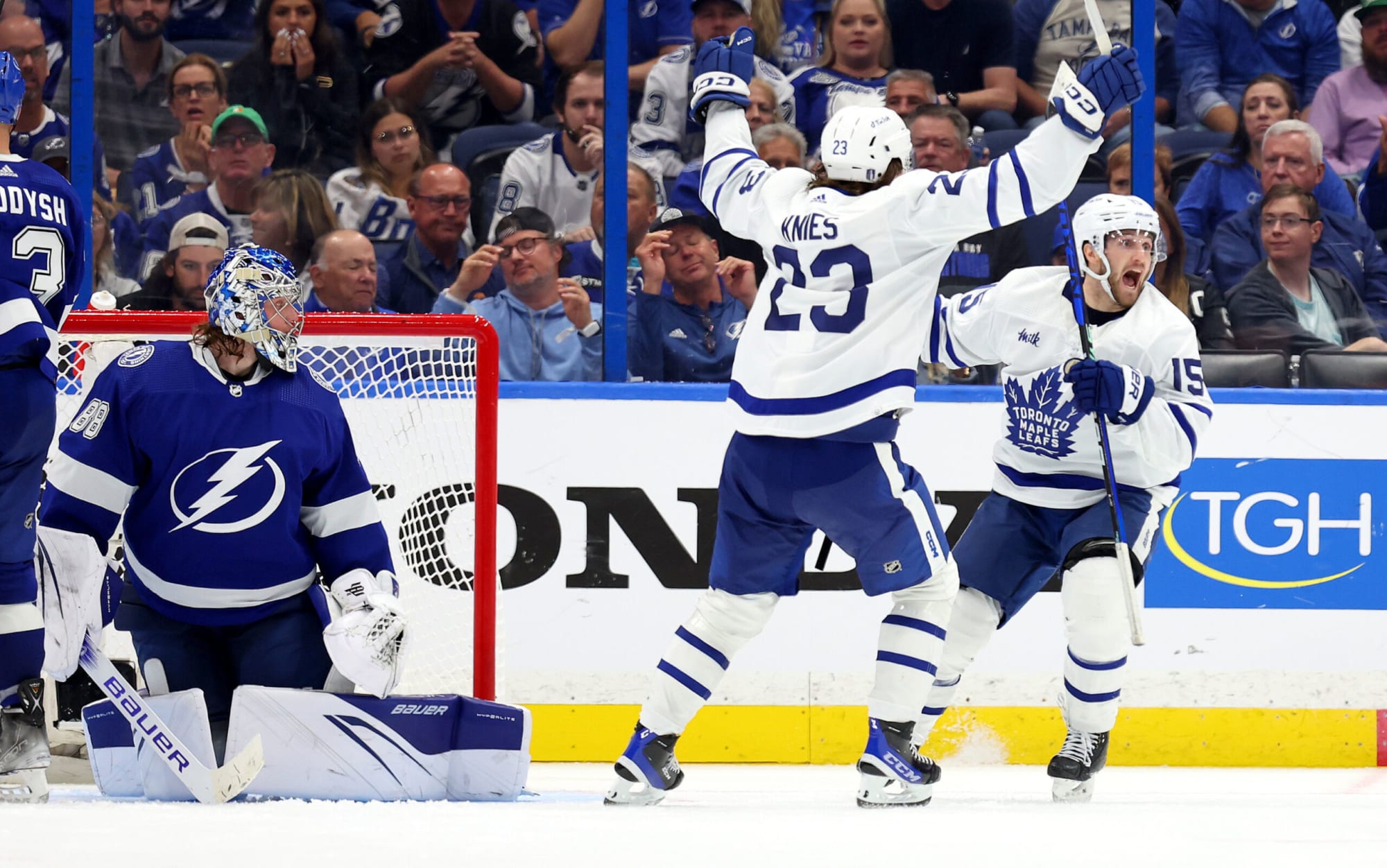 Game in 10: It was 4-1! Maple Leafs pull off a Game 4 miracle