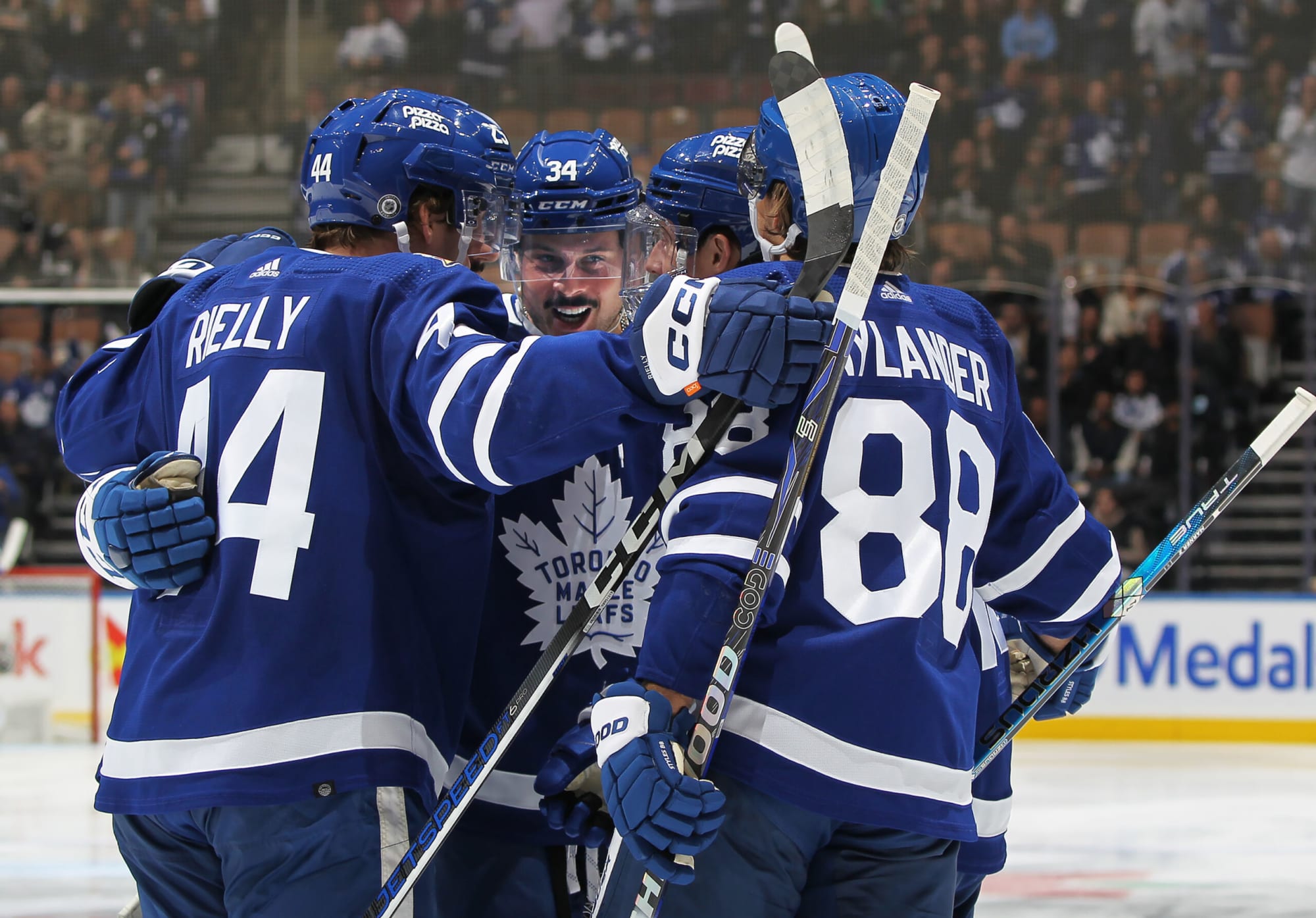 Toronto Maple Leafs: 3 Stars in November and Recap