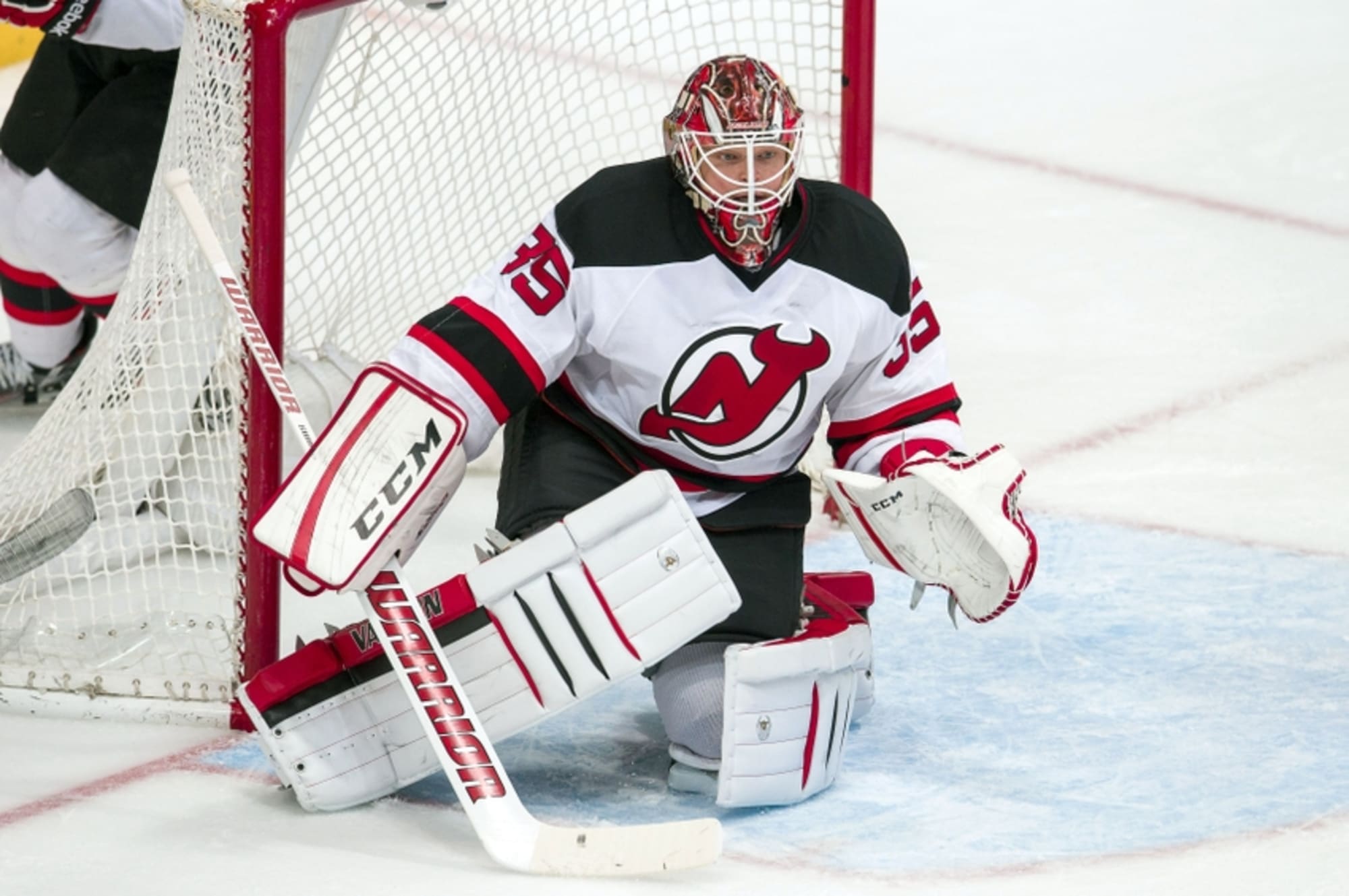 Devils injuries: Cory Schneider's surgery may complicate goalie battle