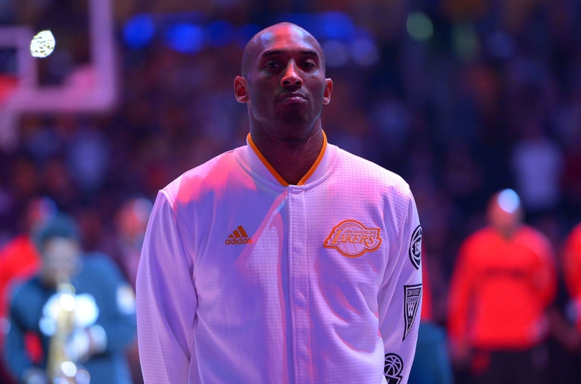 8? 24? Lakers will retire both of Kobe Bryant's jersey numbers in