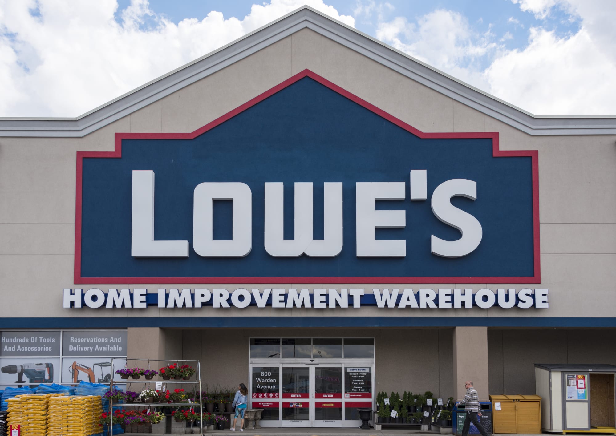 Store 4th of July hours 2016: Is Lowe's 