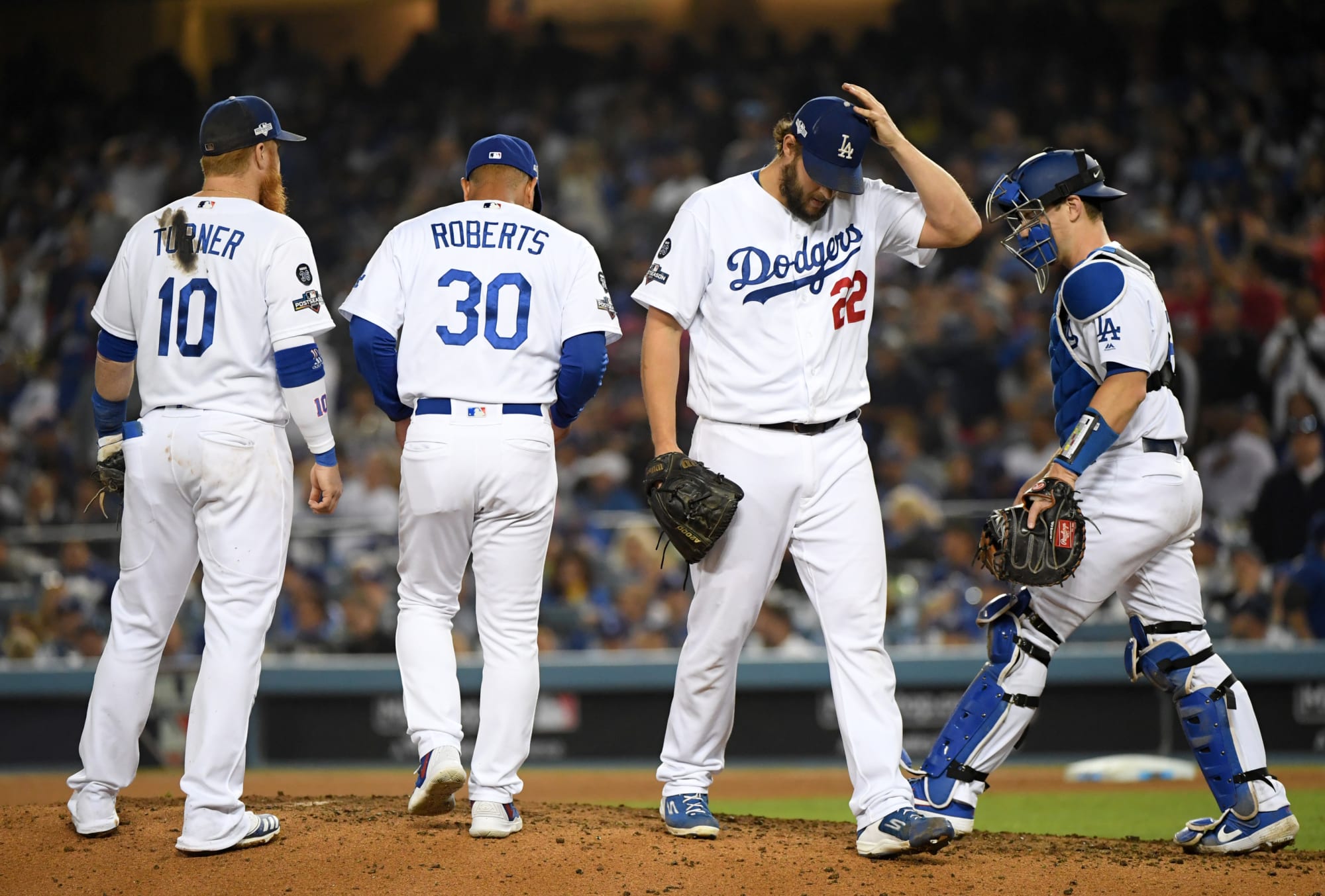 Dodgers assess wreckage of disappointing season
