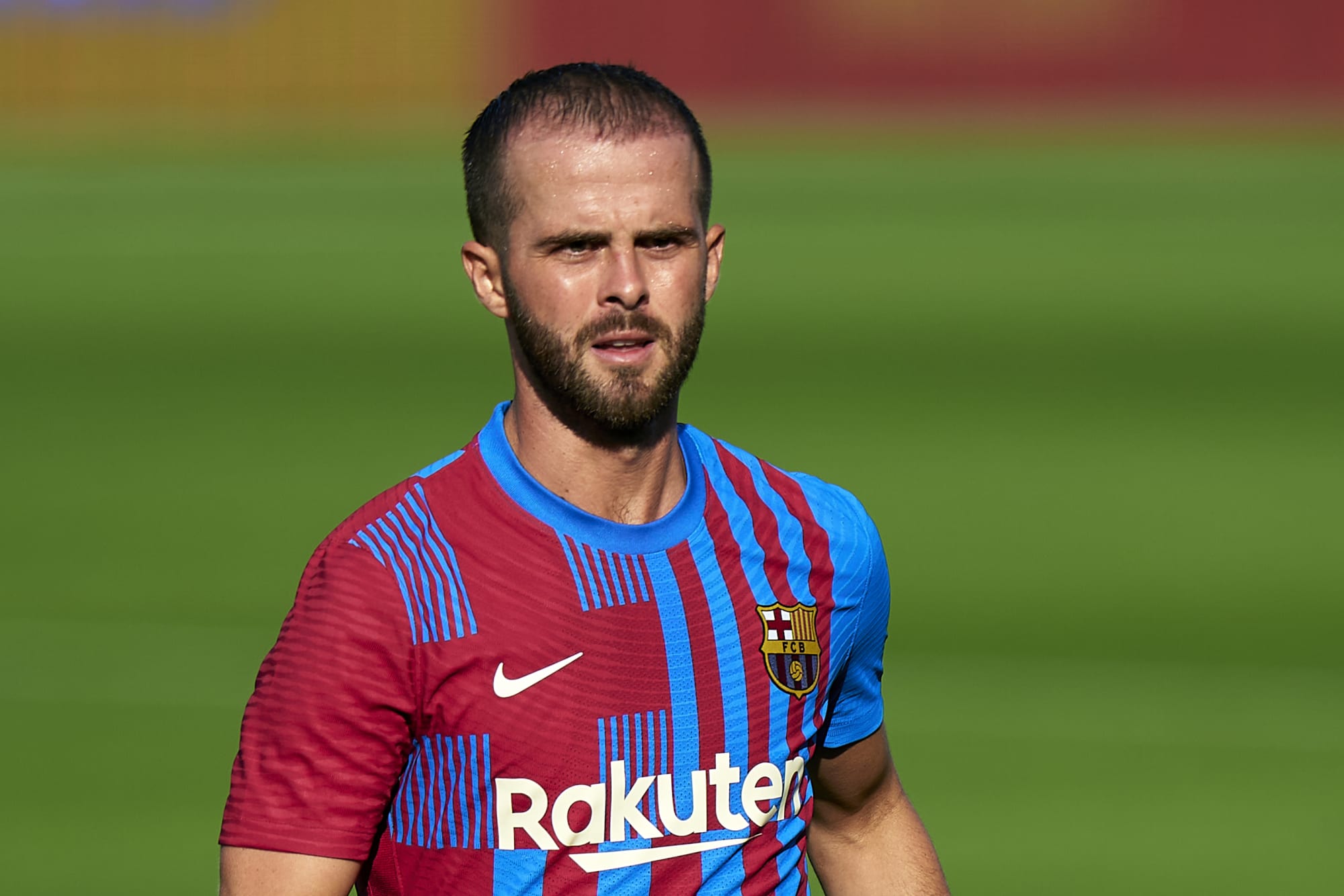 Barcelona Still Can T Find A Solution For Their Miralem Pjanic Problem