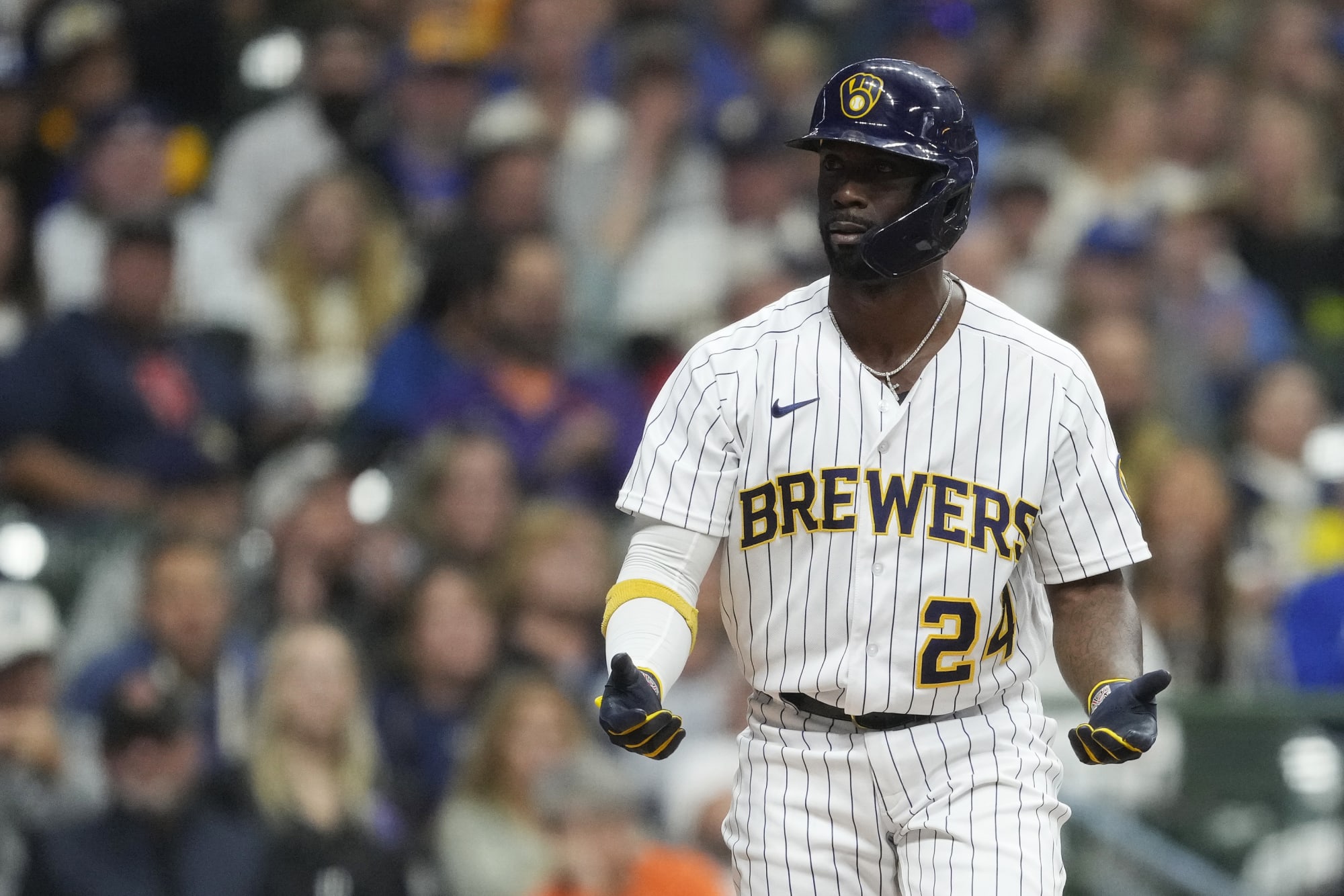 3 Brewers free agents who won’t be back next year and where they’ll go