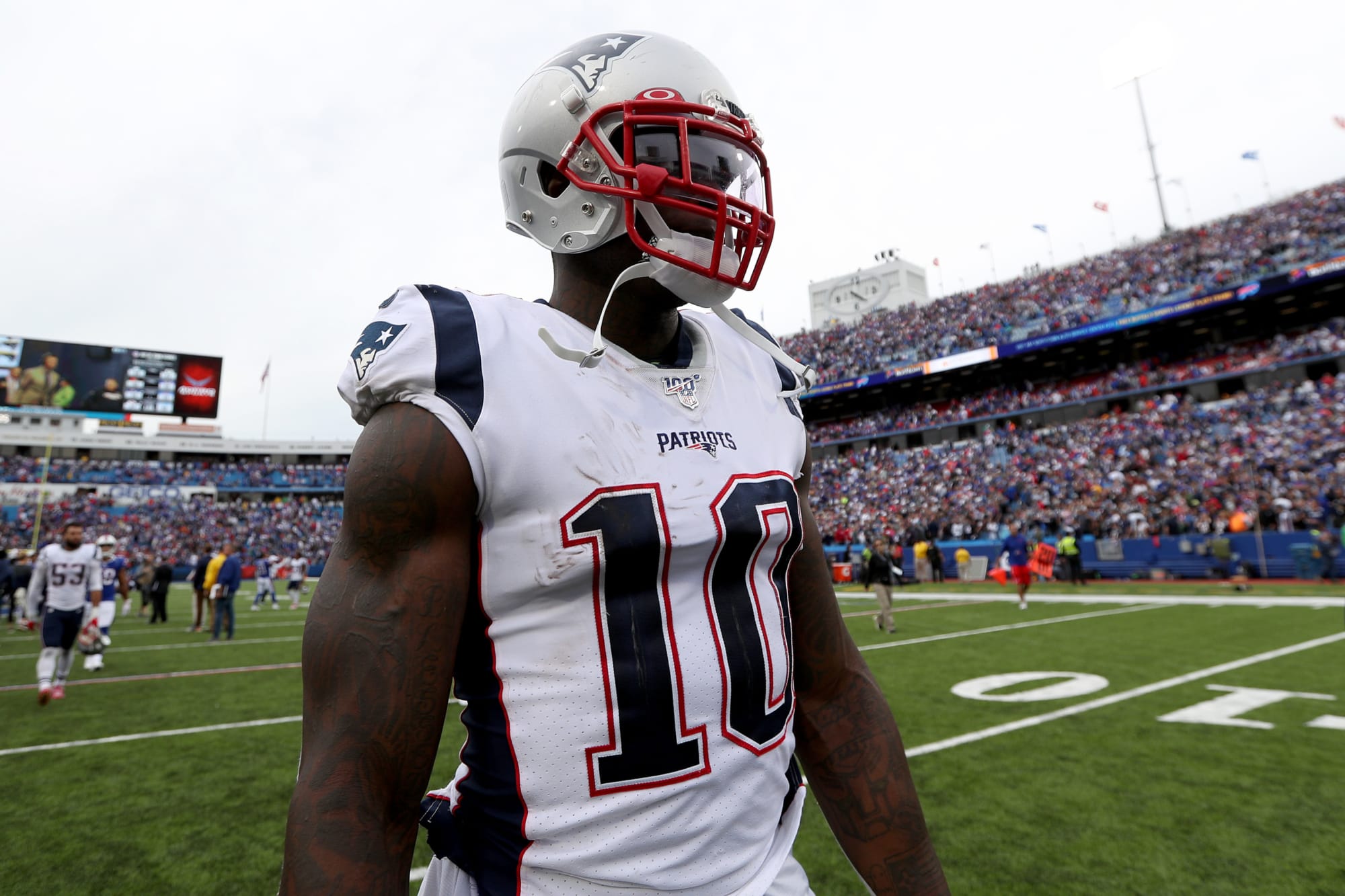 Josh Gordon’s Patriots Super Bowl ring up for auction at expensive price