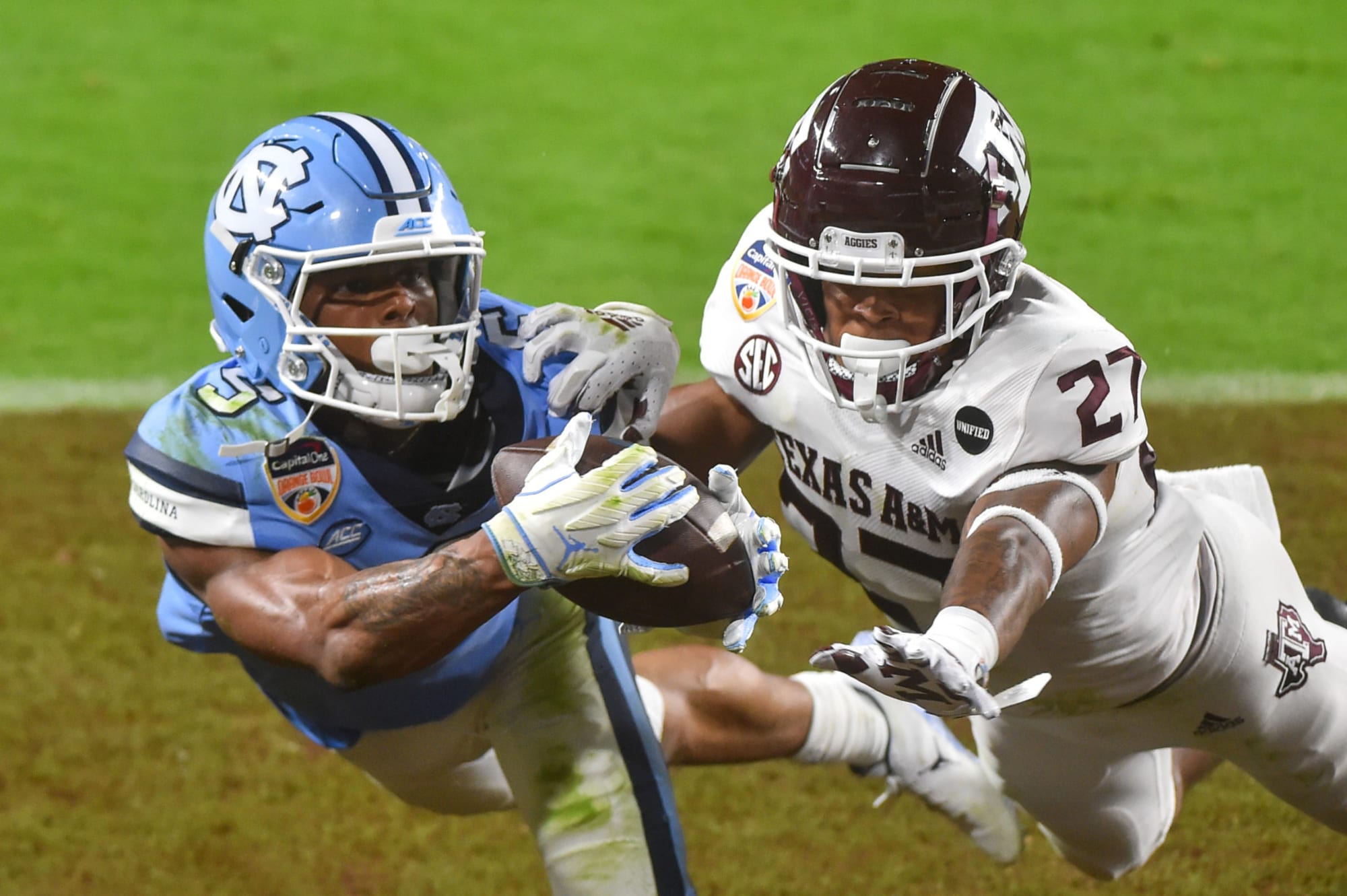 Unc Football Dazz Newsome Delivers 21 Catch Of The Year Video