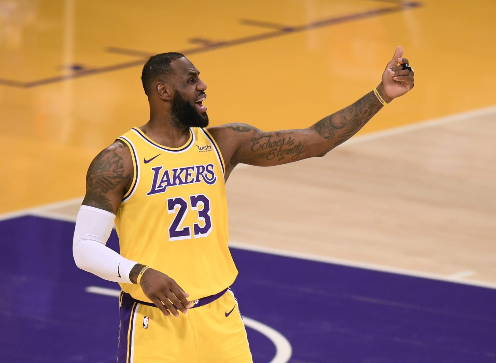 Lakers vs Bucks NBA live stream reddit for LeBron vs Giannis